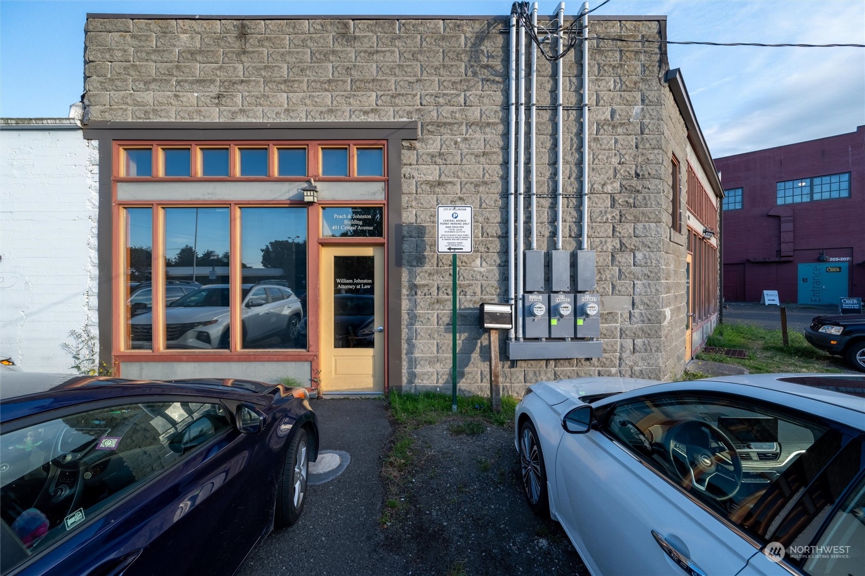 main property photo 25