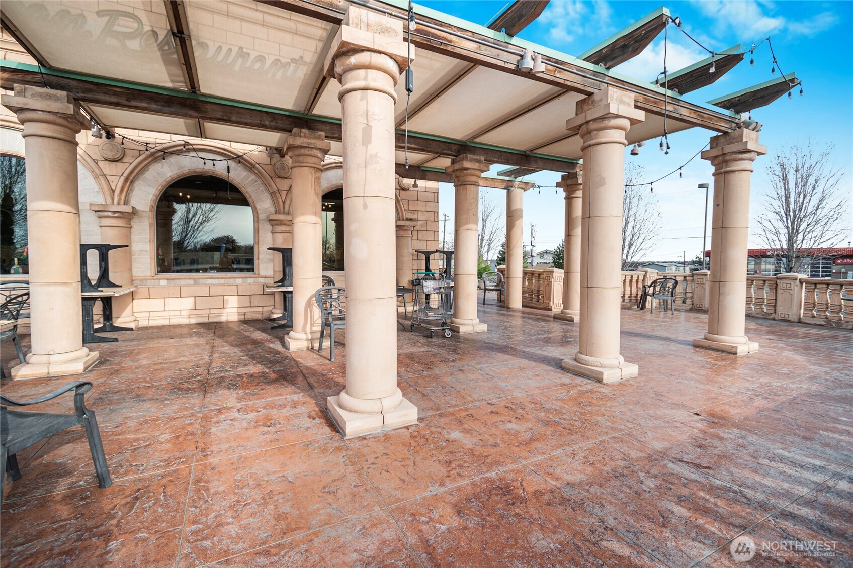 main property photo 22
