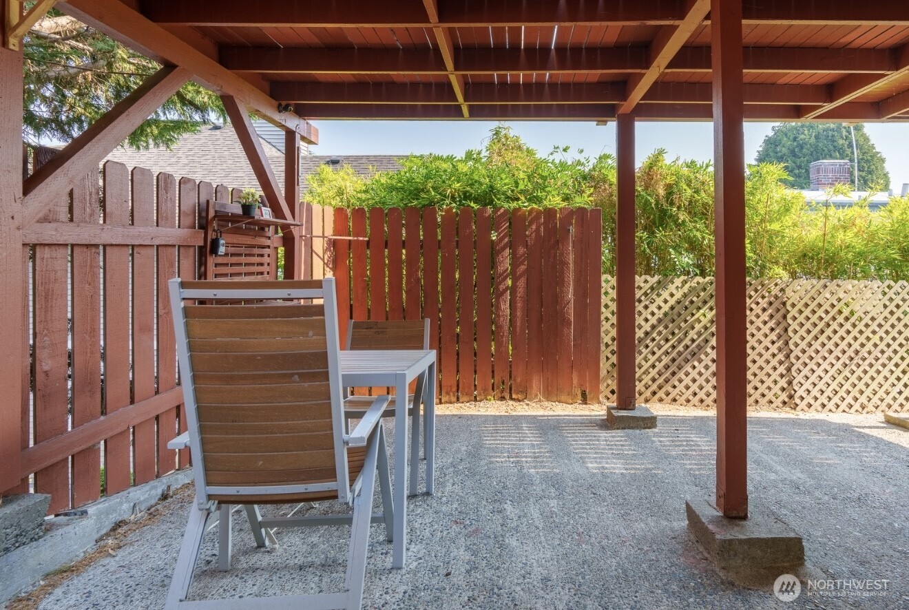 property viewer photo 5