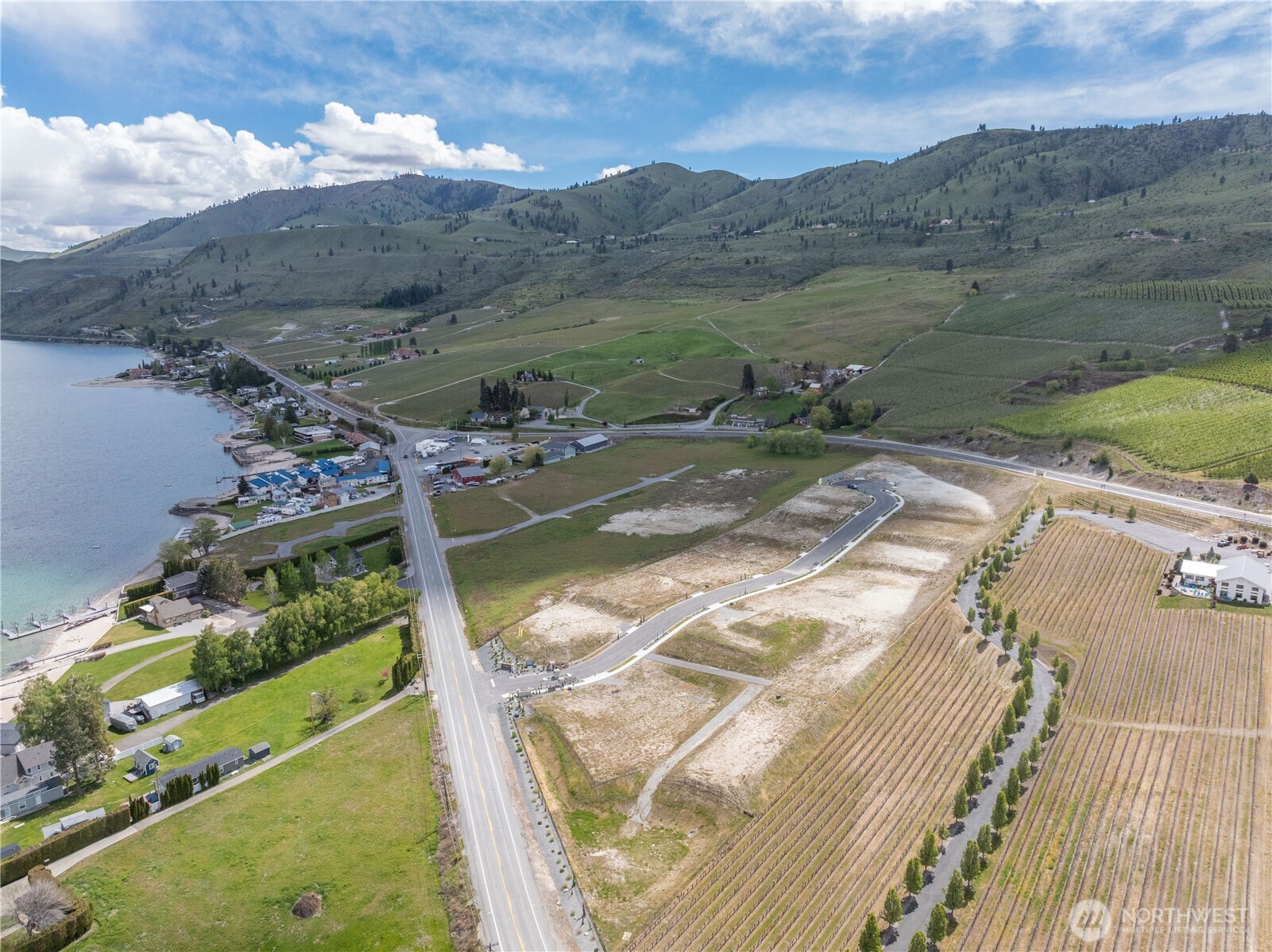 main property photo 14