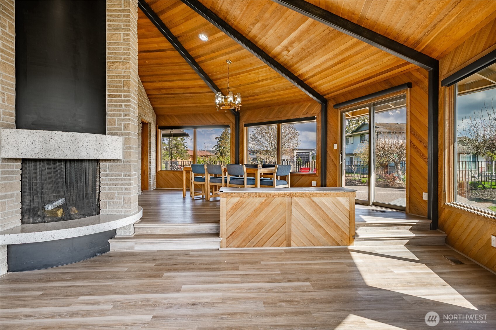 property viewer photo 19