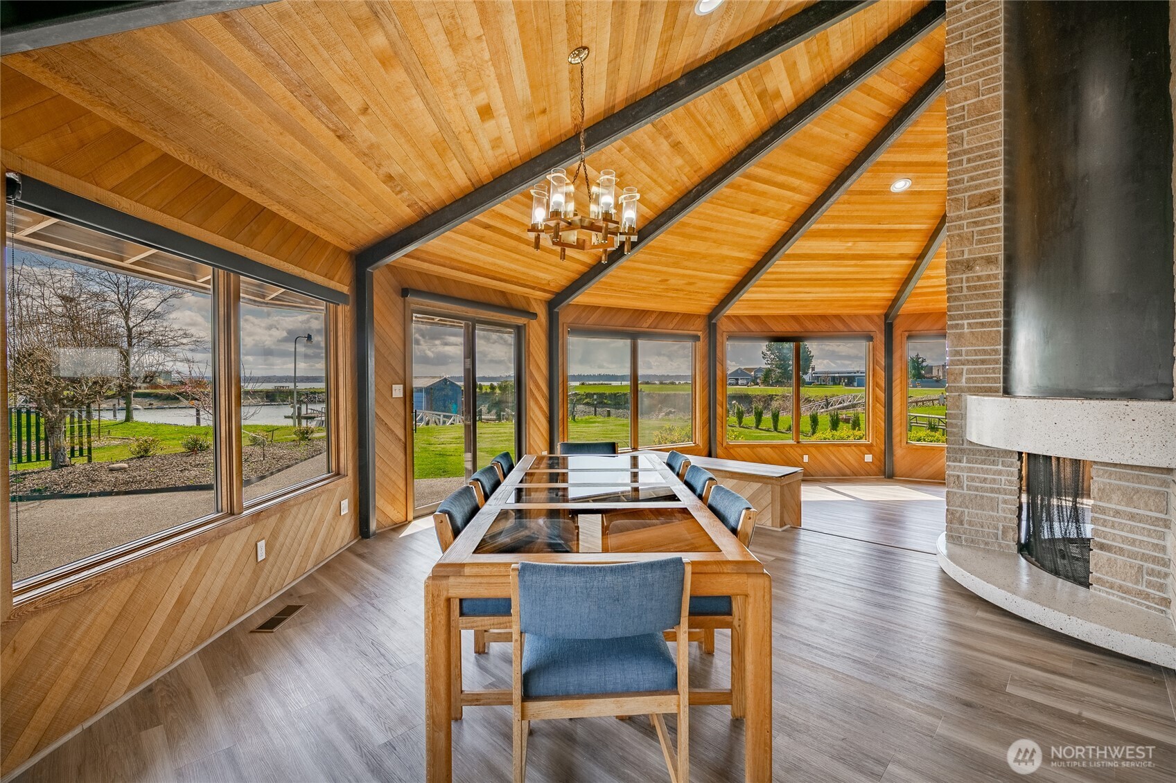 property viewer photo 20