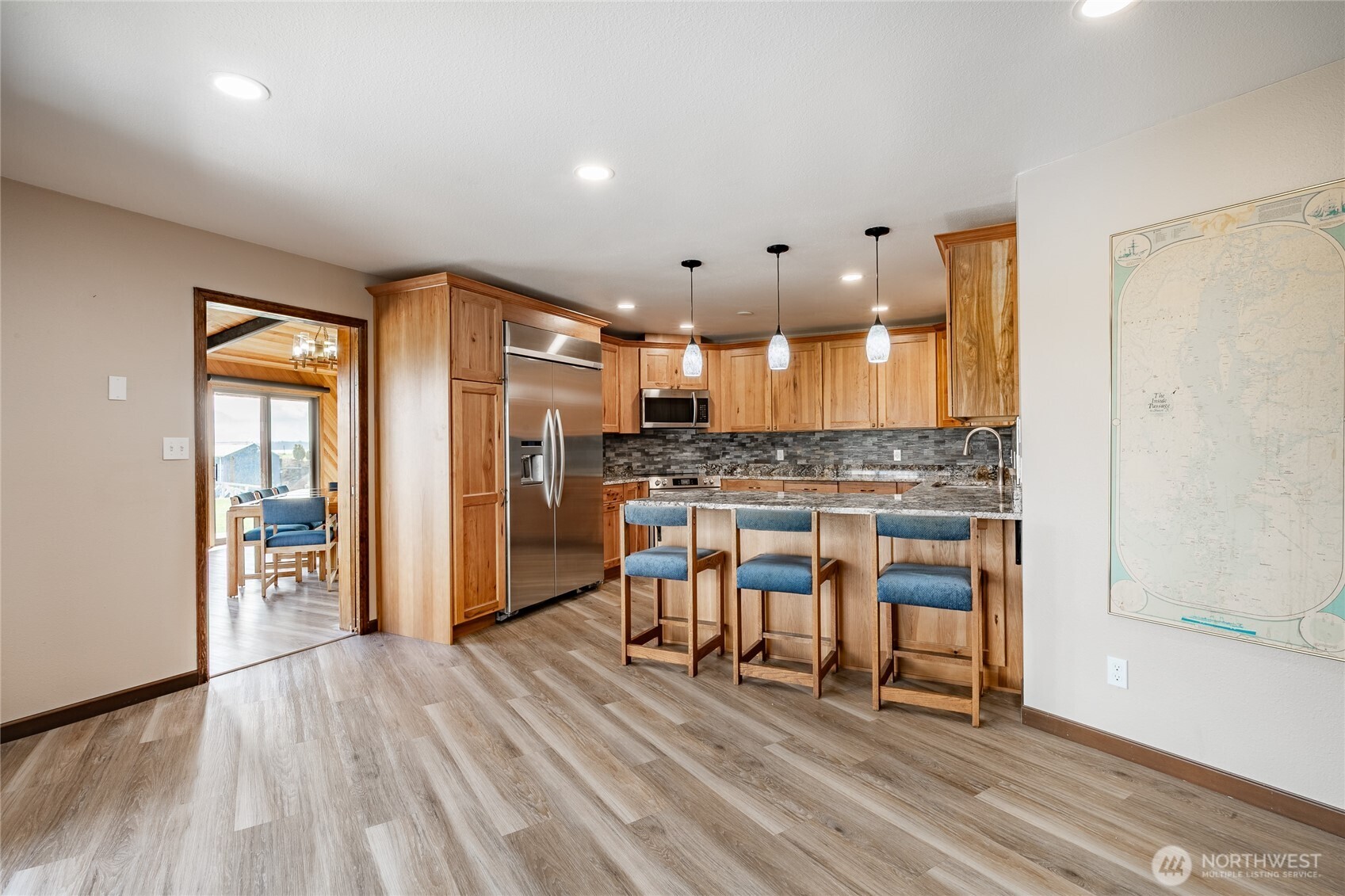 property viewer photo 24