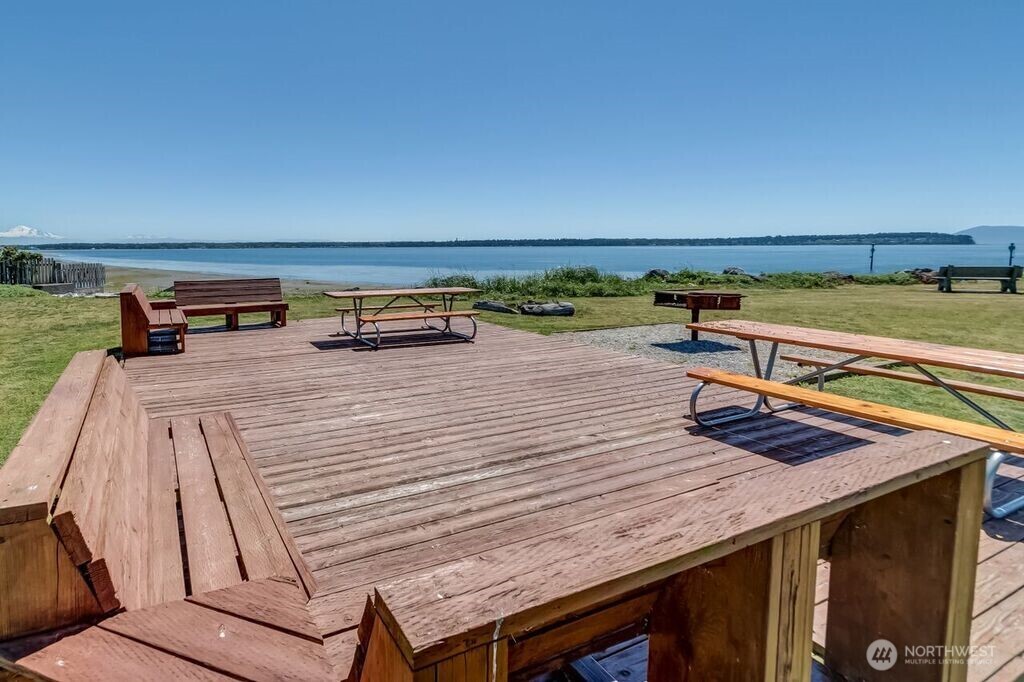 property viewer photo 38
