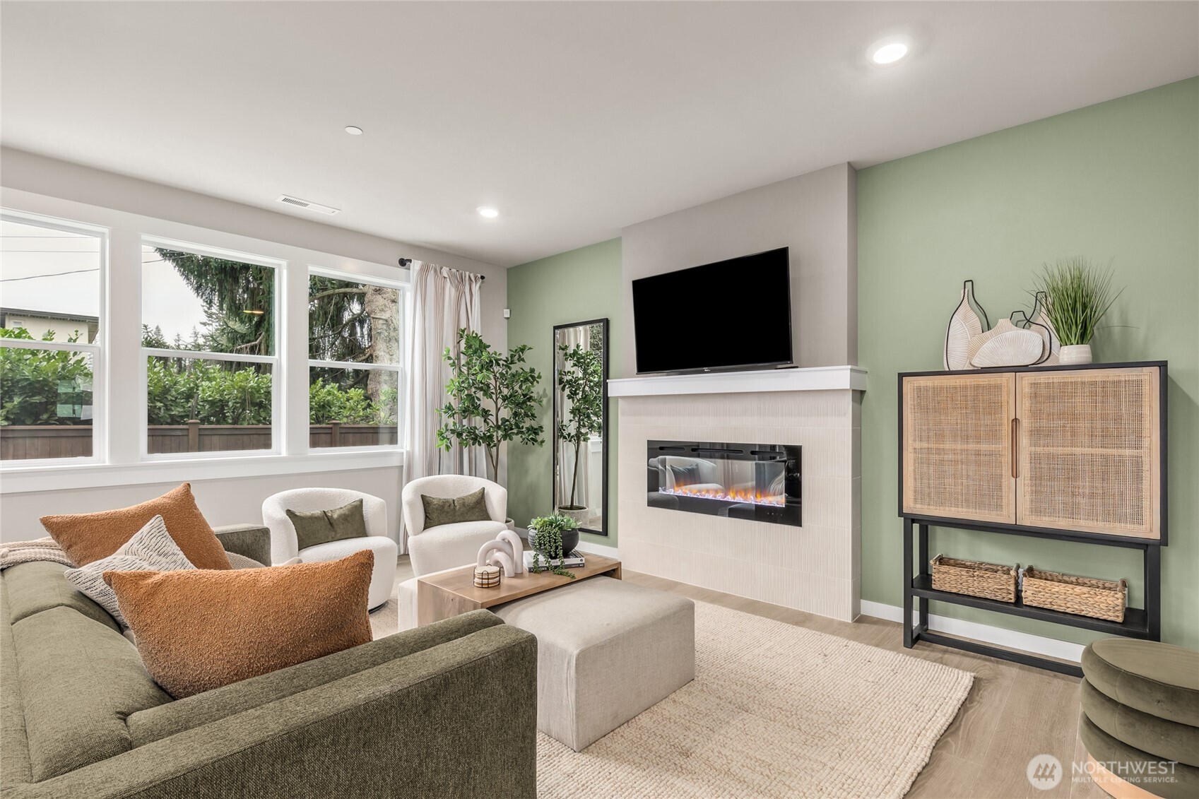 property viewer photo 11