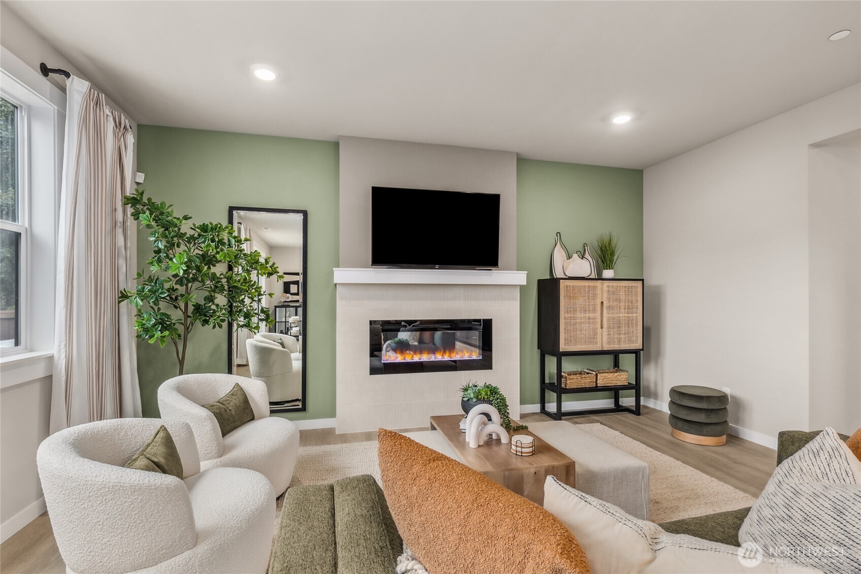 property viewer photo 12