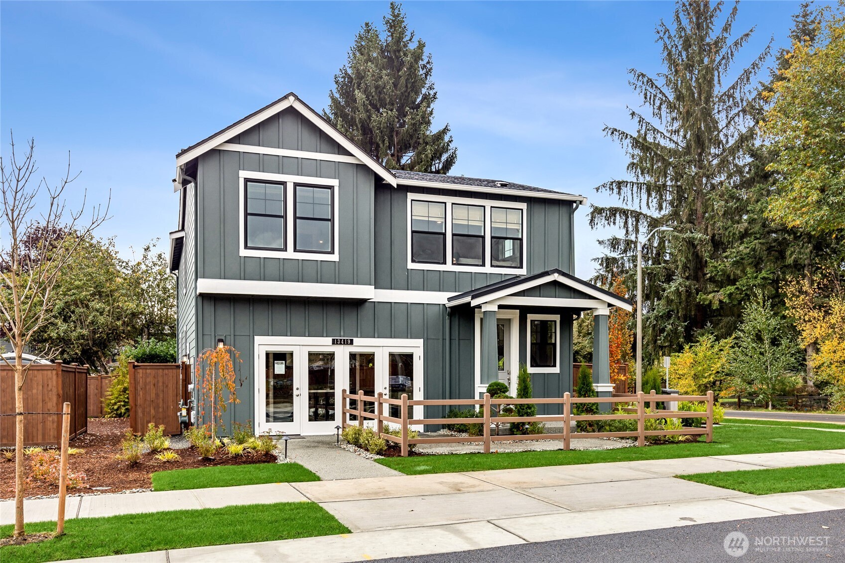 property viewer photo 23