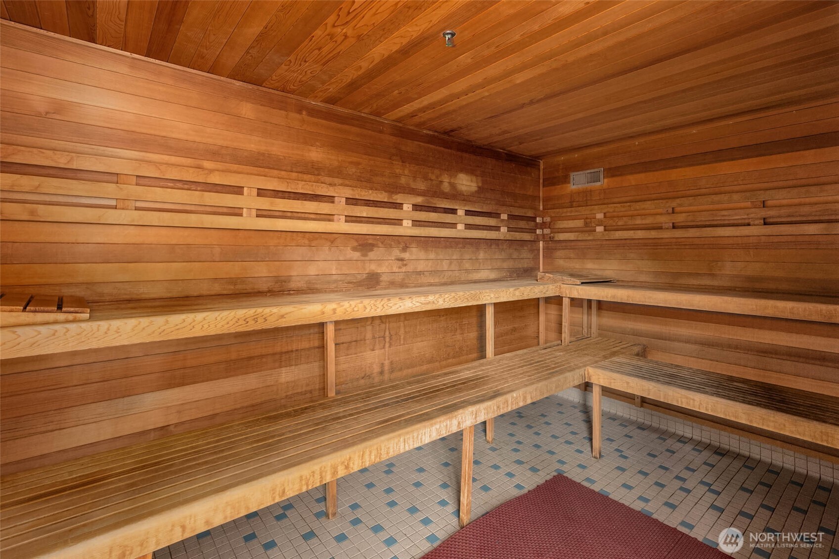 property viewer photo 12