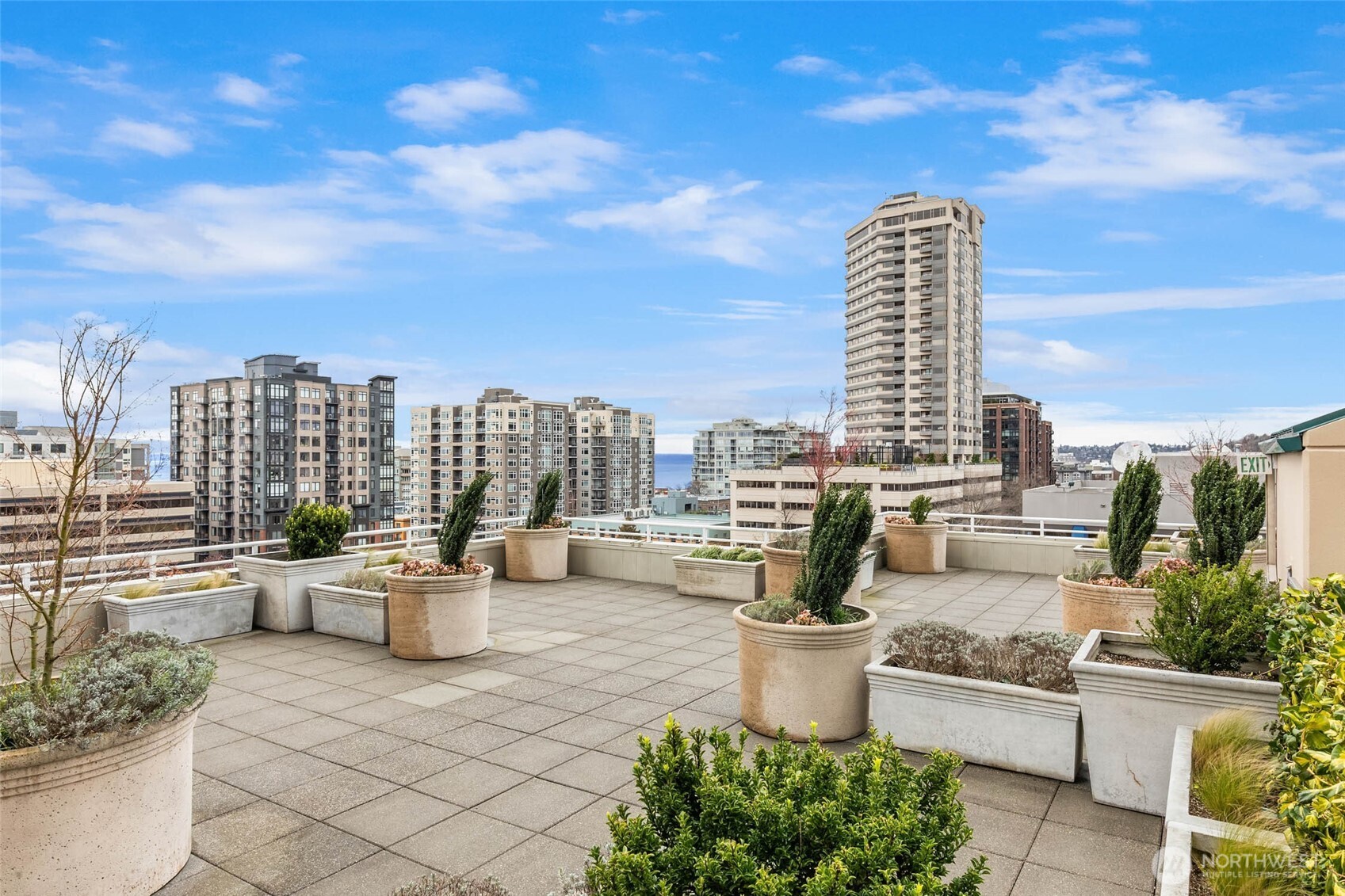 property viewer photo 17