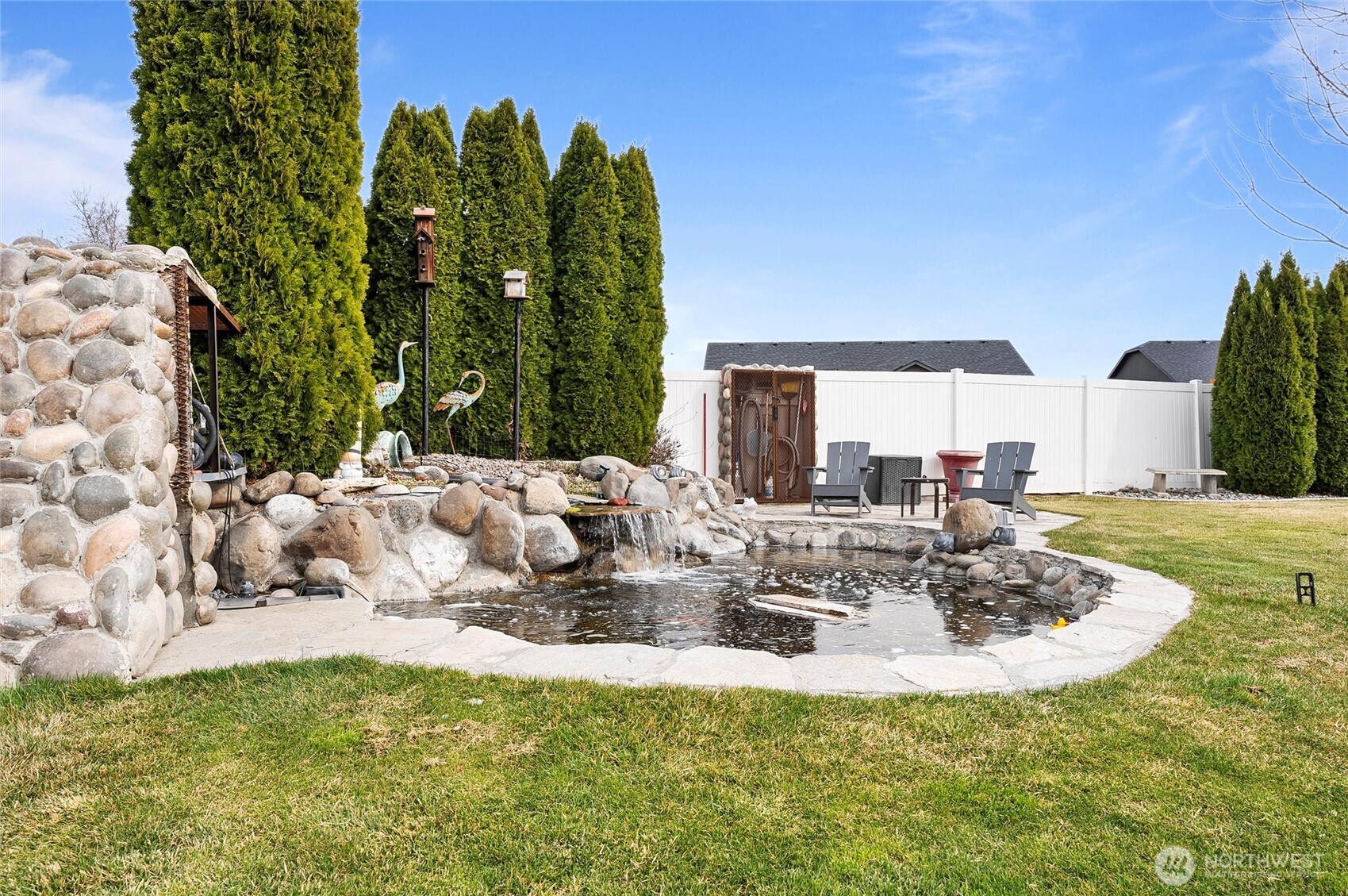 property viewer photo 12