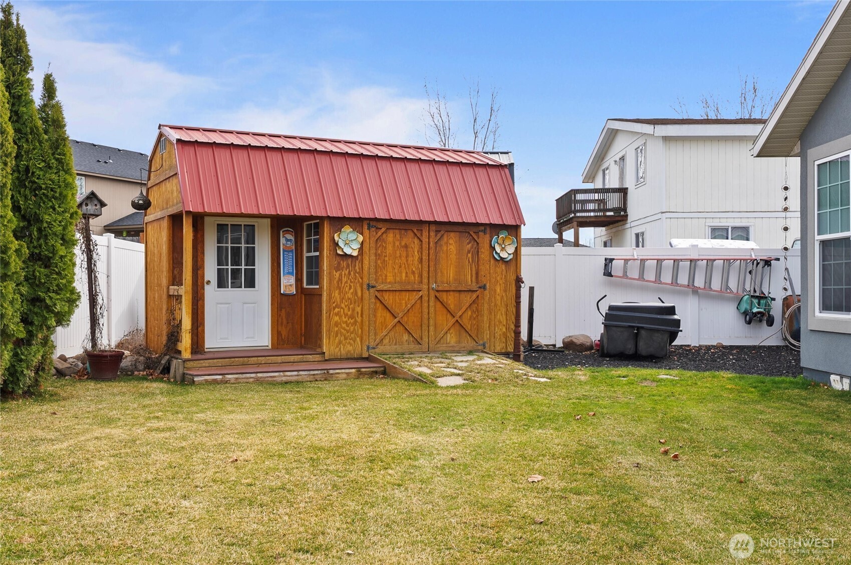 property viewer photo 13