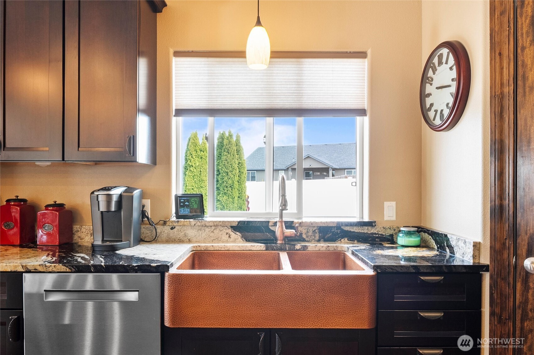 property viewer photo 22