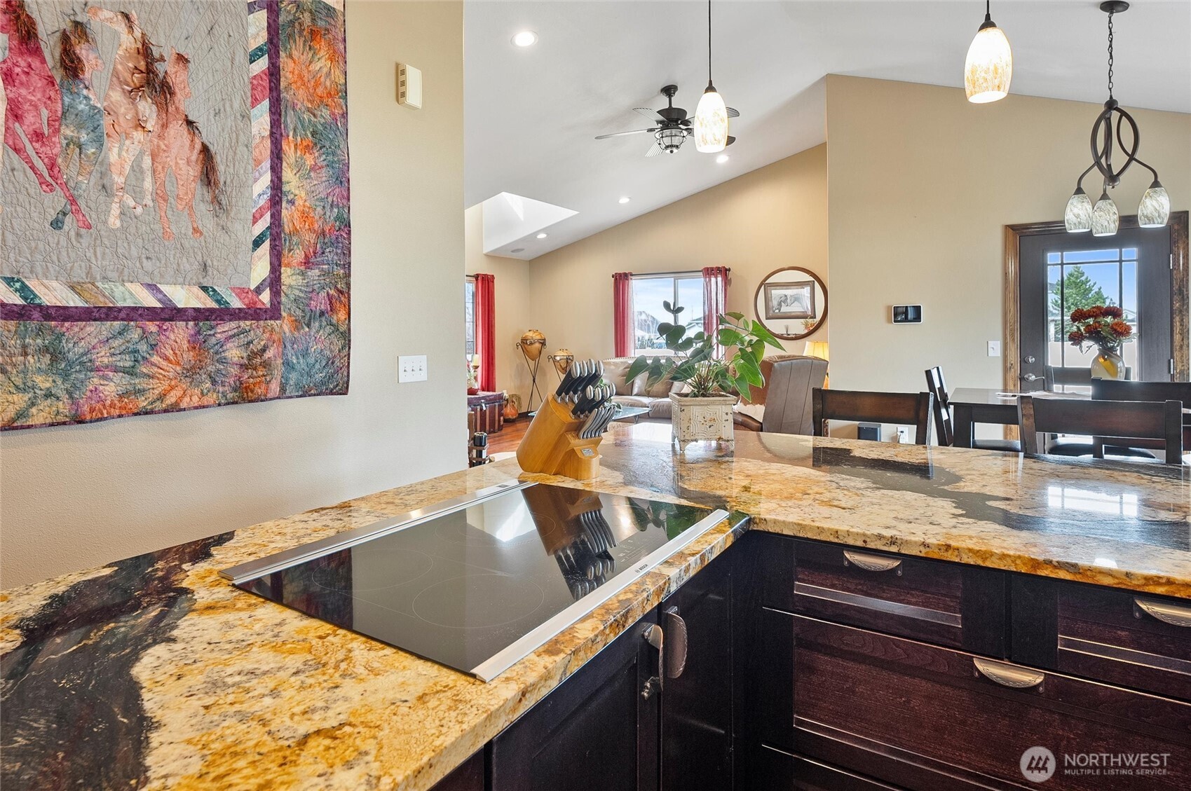 property viewer photo 24