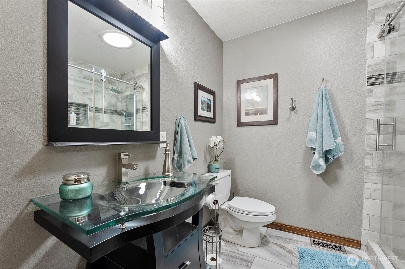 property viewer photo 26
