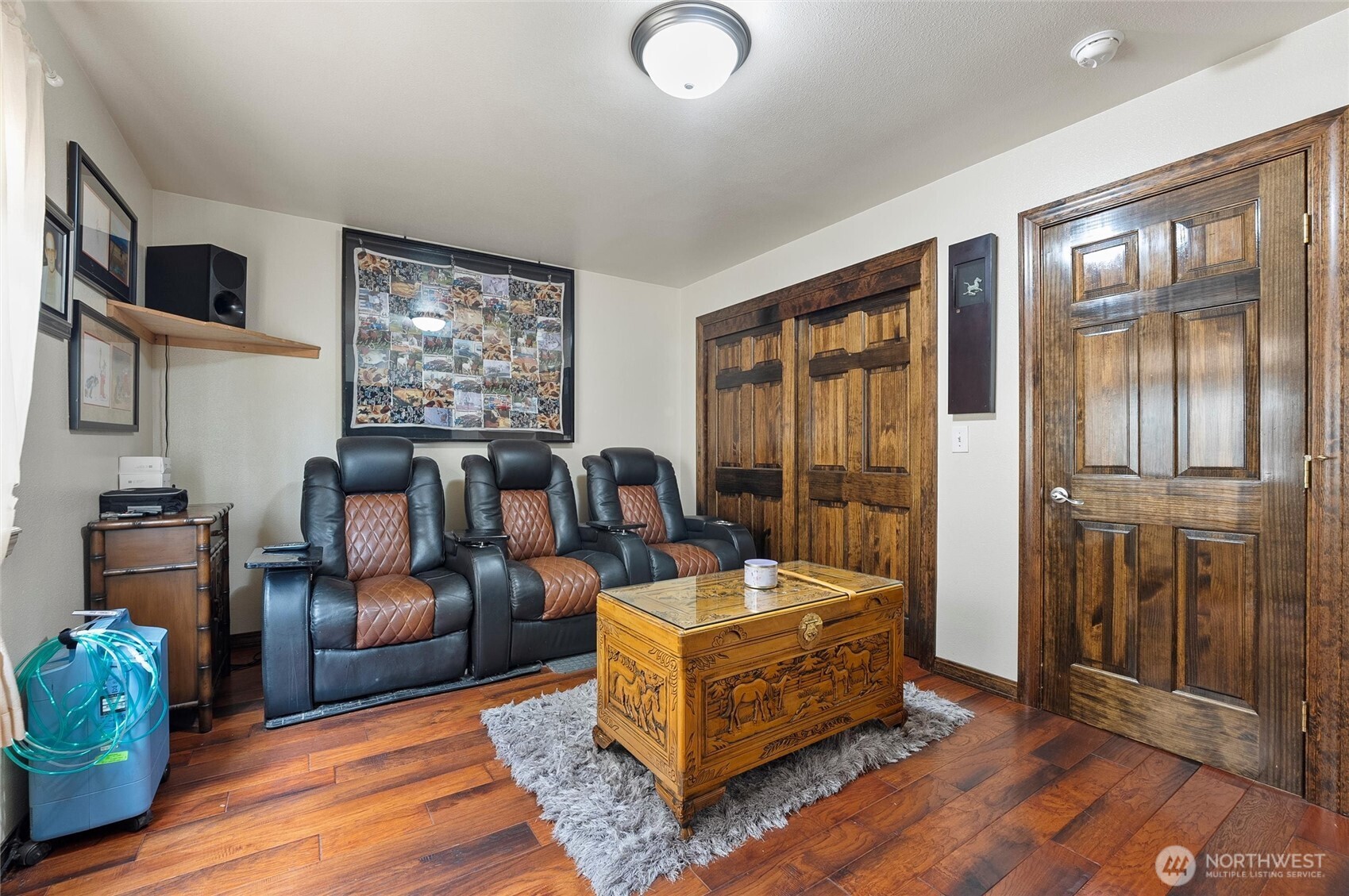 property viewer photo 36