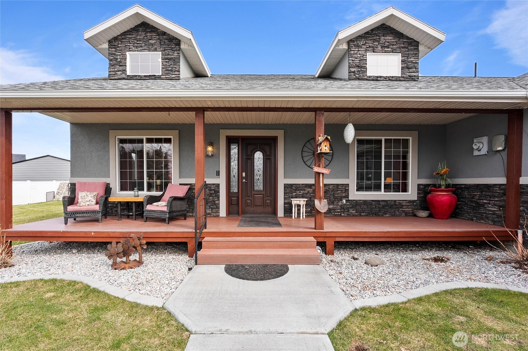 property viewer photo 5