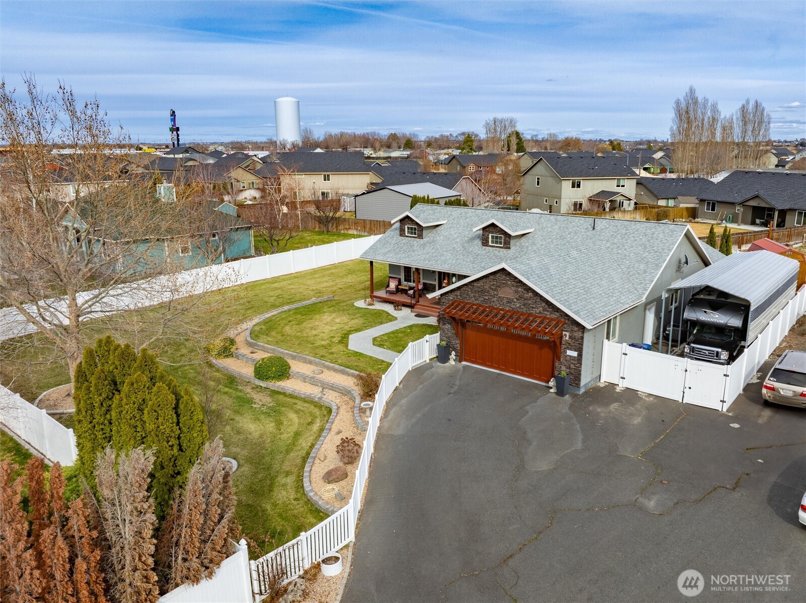 property viewer photo 7