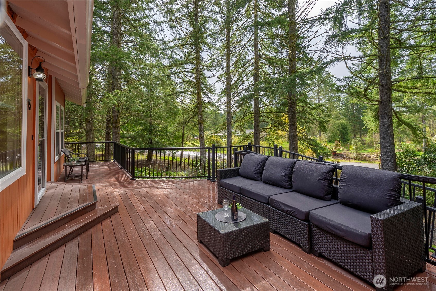 property viewer photo 4