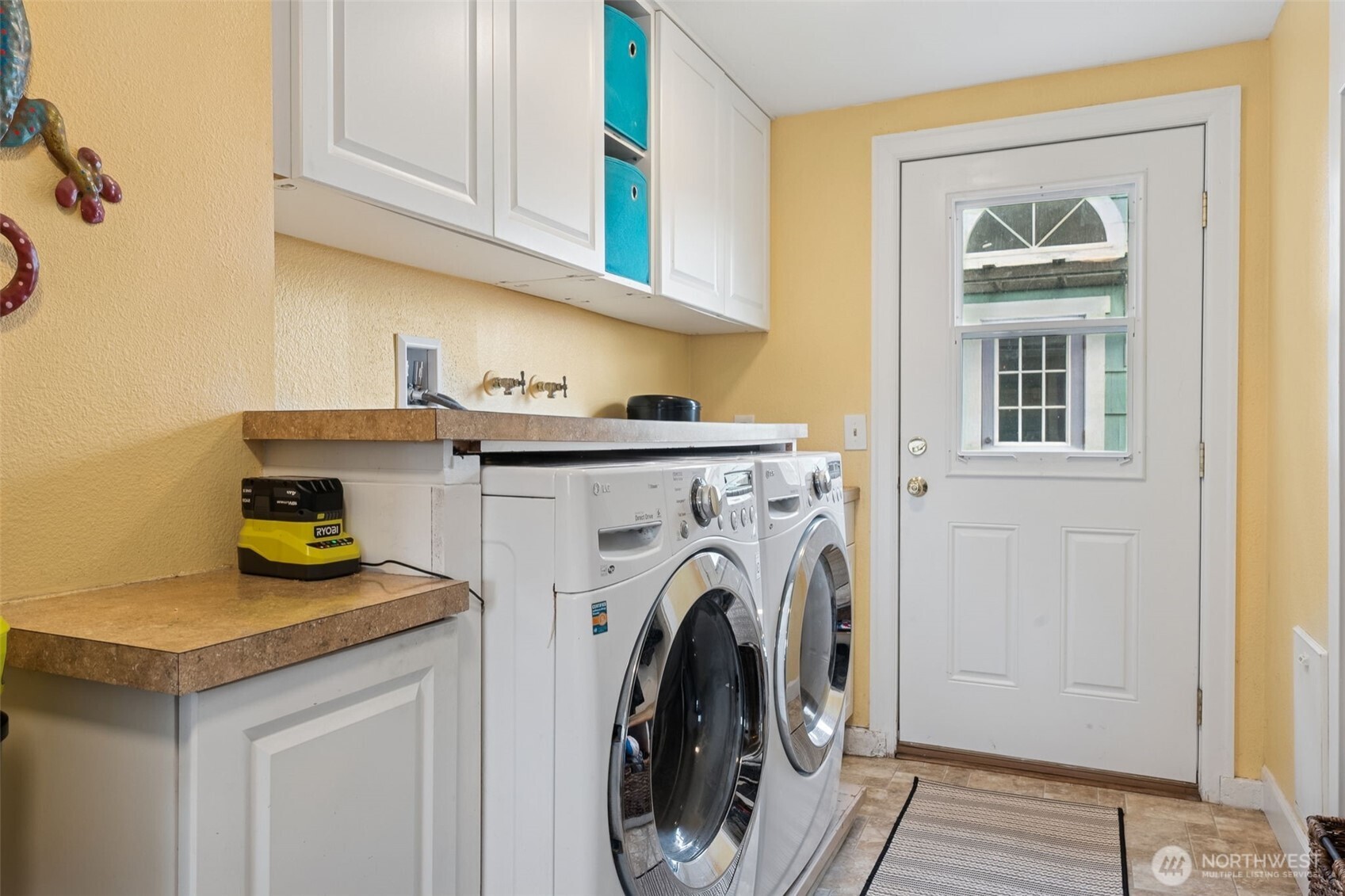 property viewer photo 11