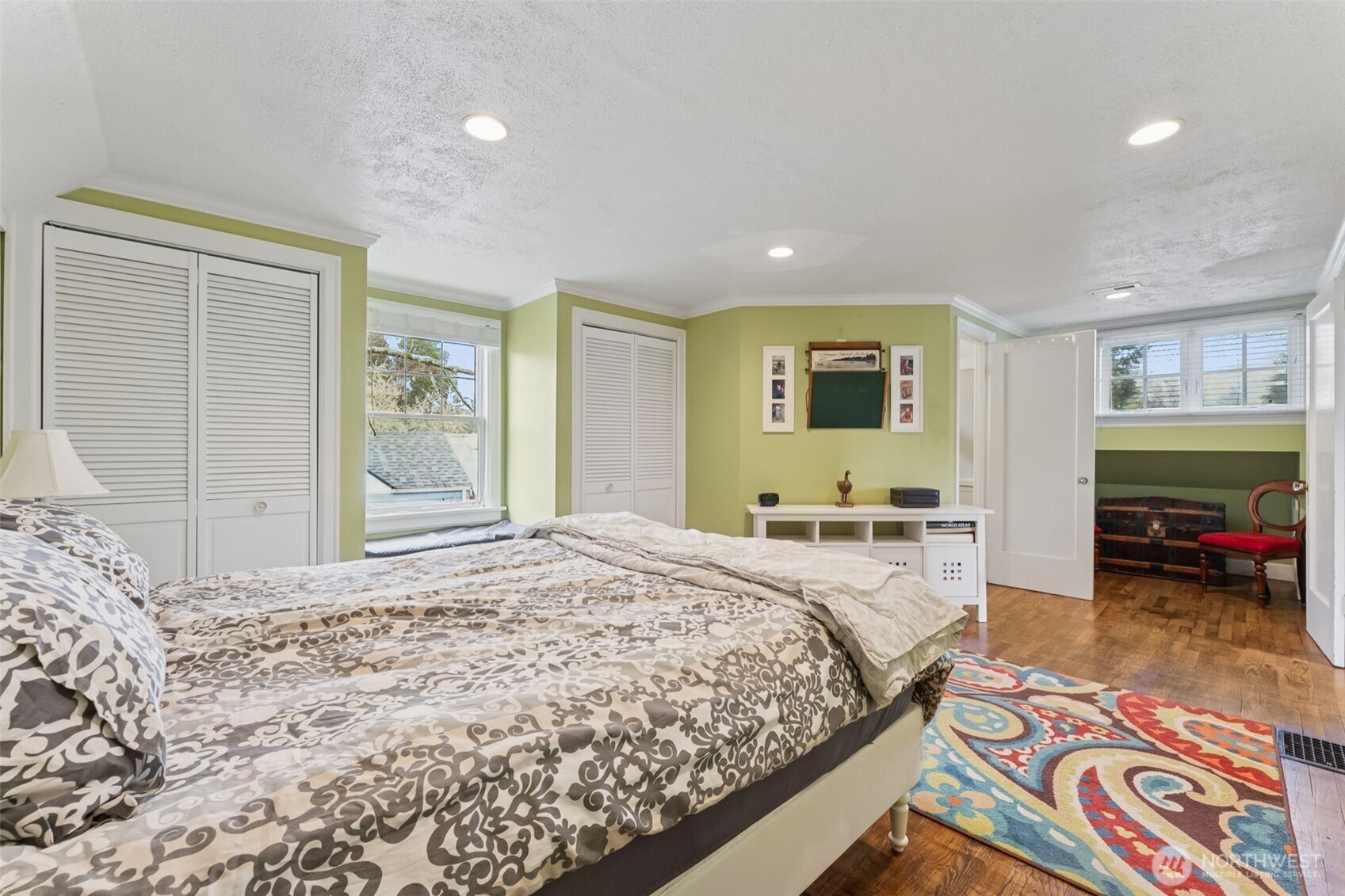 property viewer photo 19