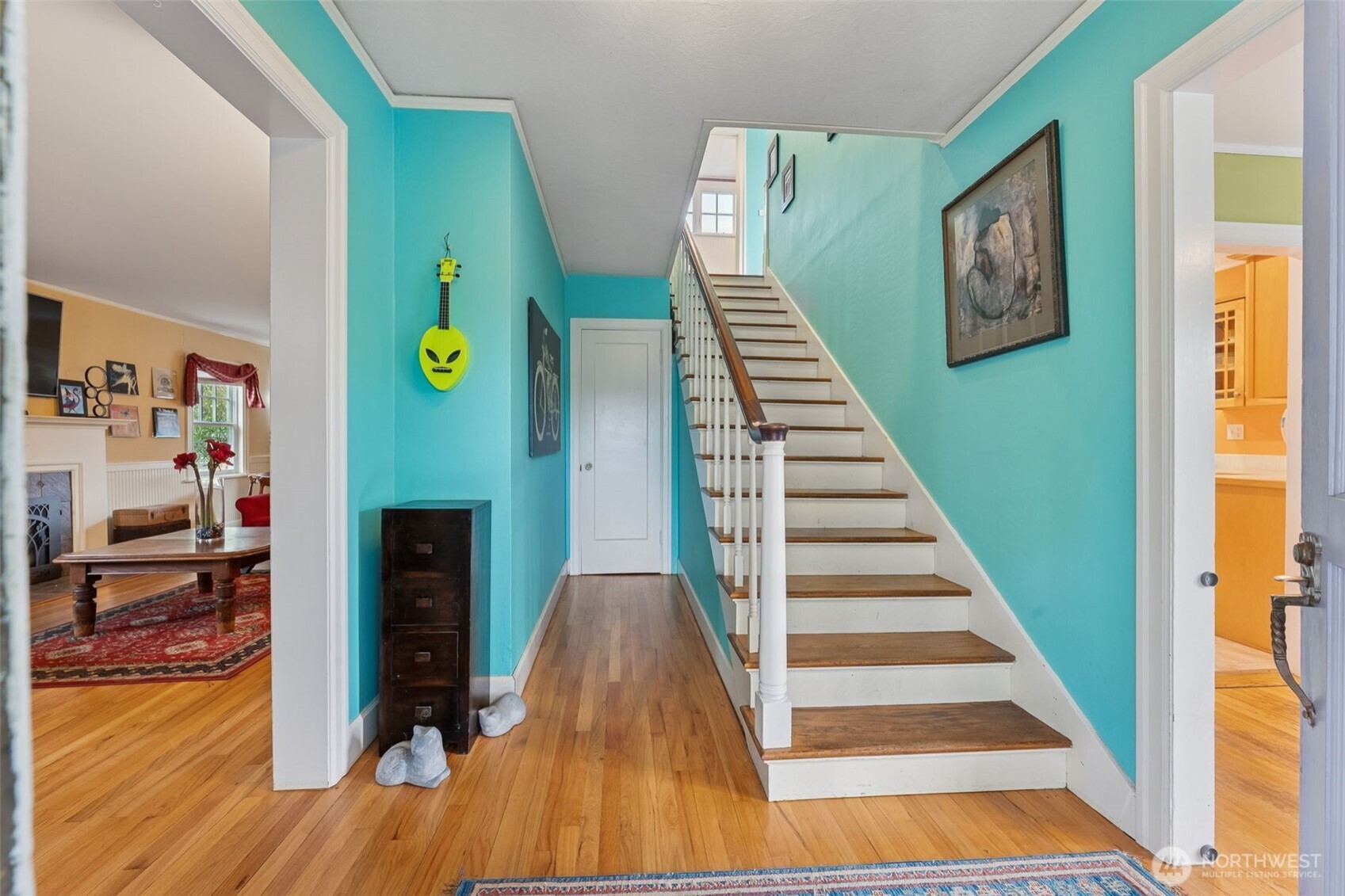 property viewer photo 2