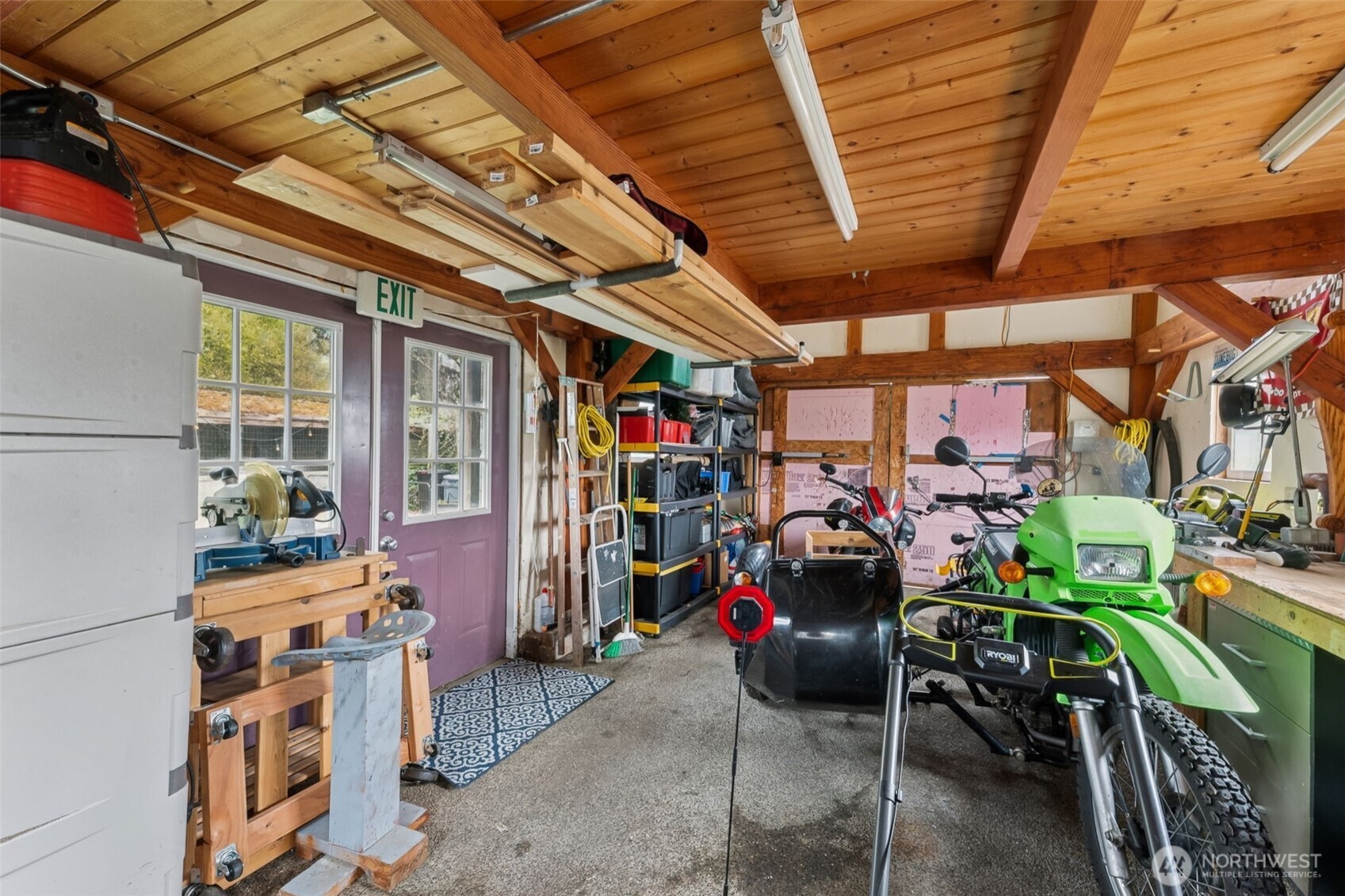 property viewer photo 23
