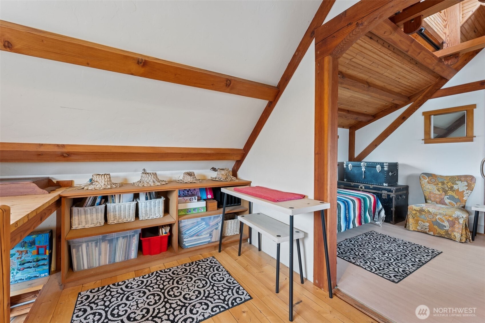 property viewer photo 25
