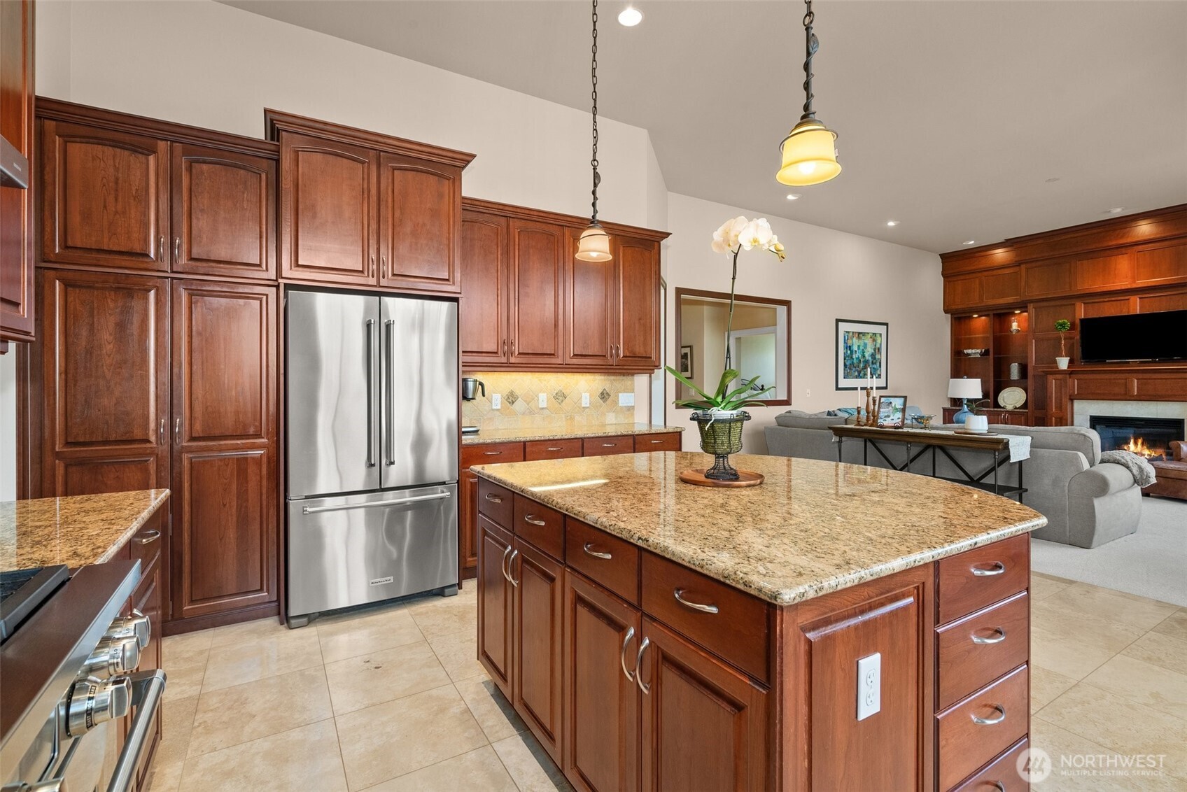 property viewer photo 9