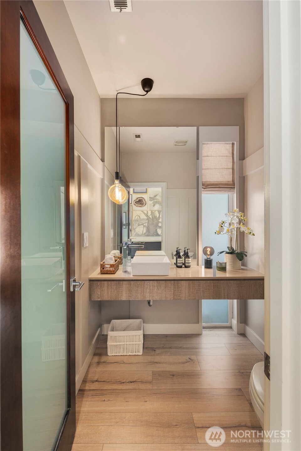 property viewer photo 13
