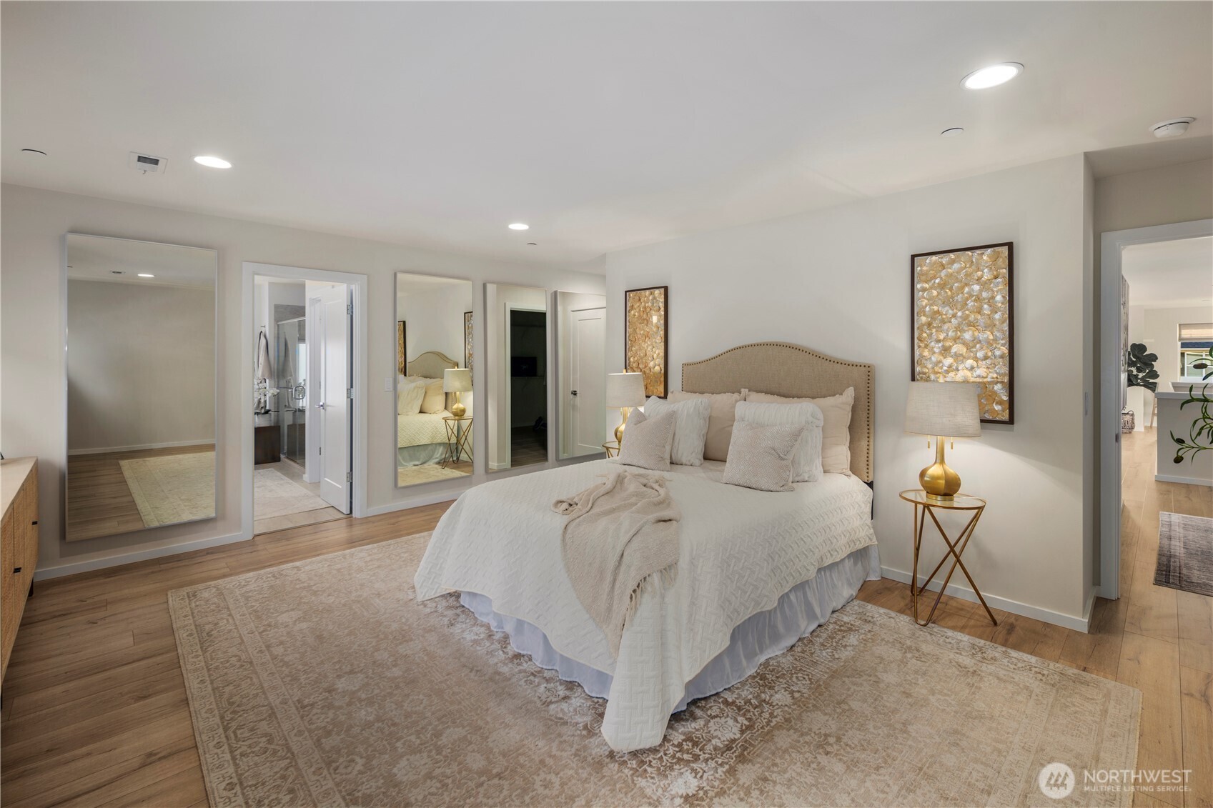 property viewer photo 16