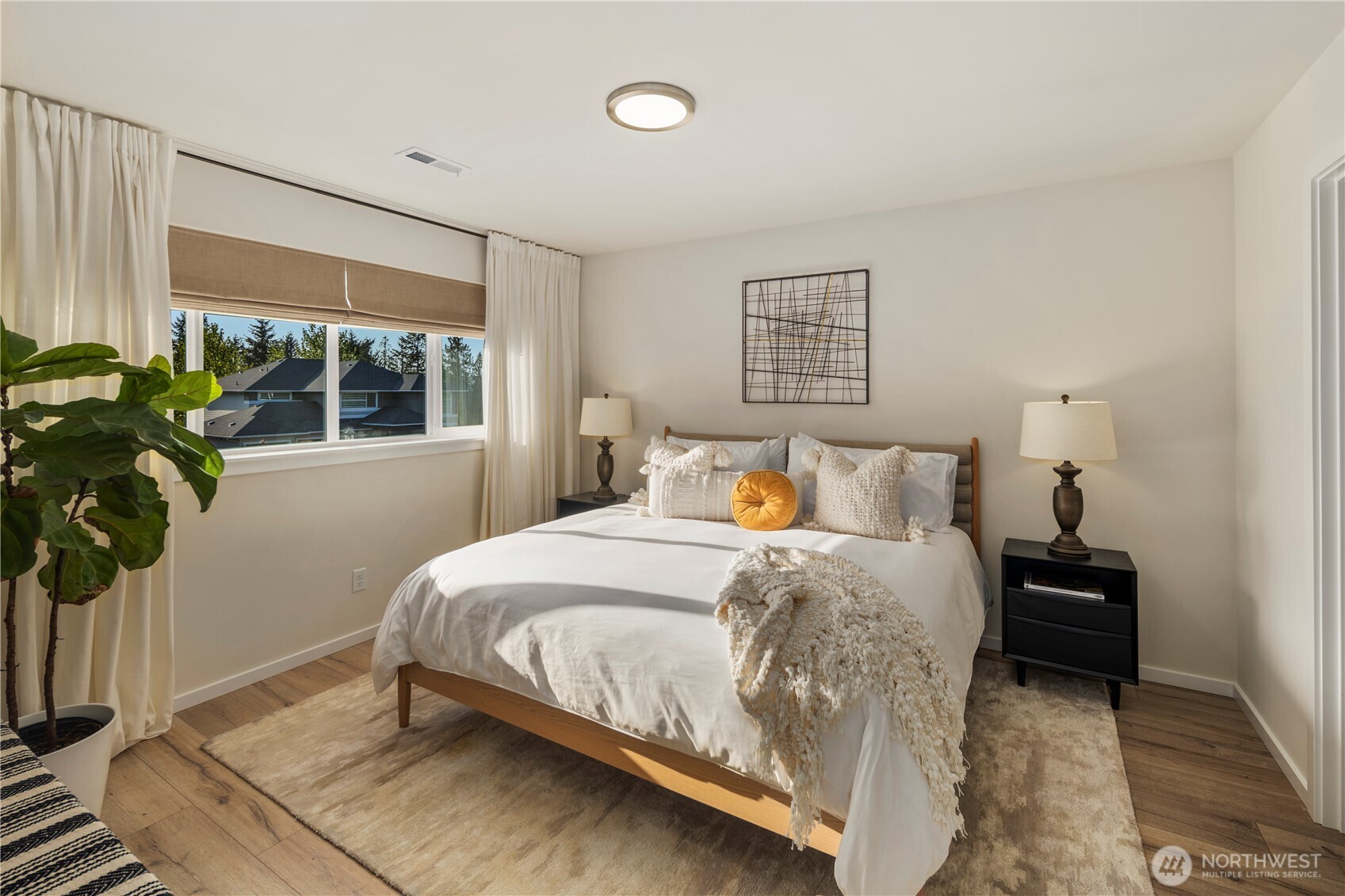 property viewer photo 23