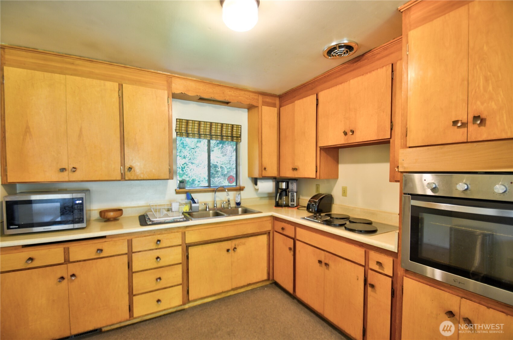 property viewer photo 12