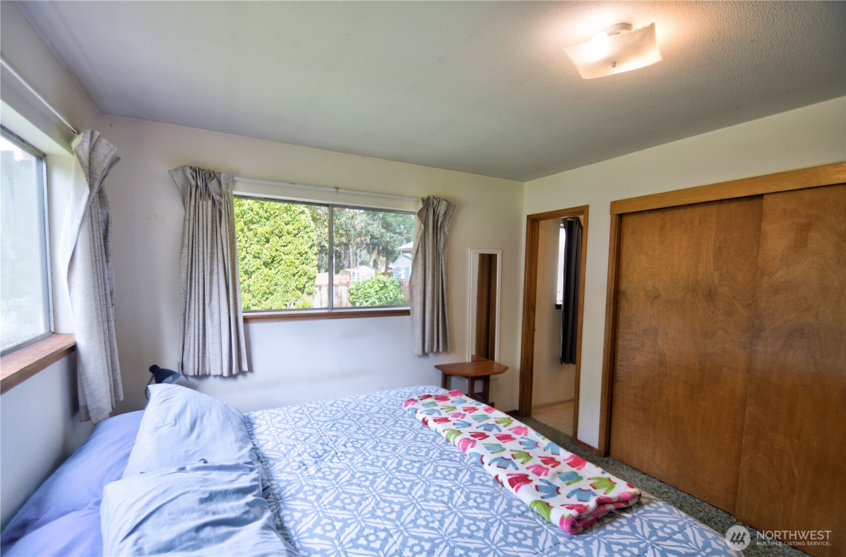 property viewer photo 23