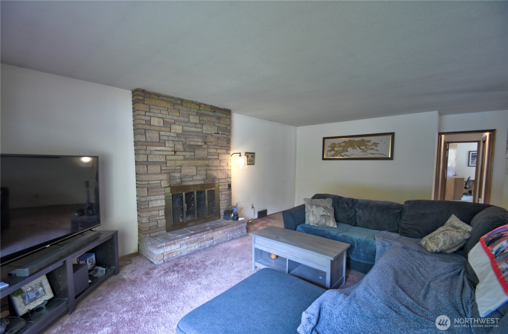 property viewer photo 7