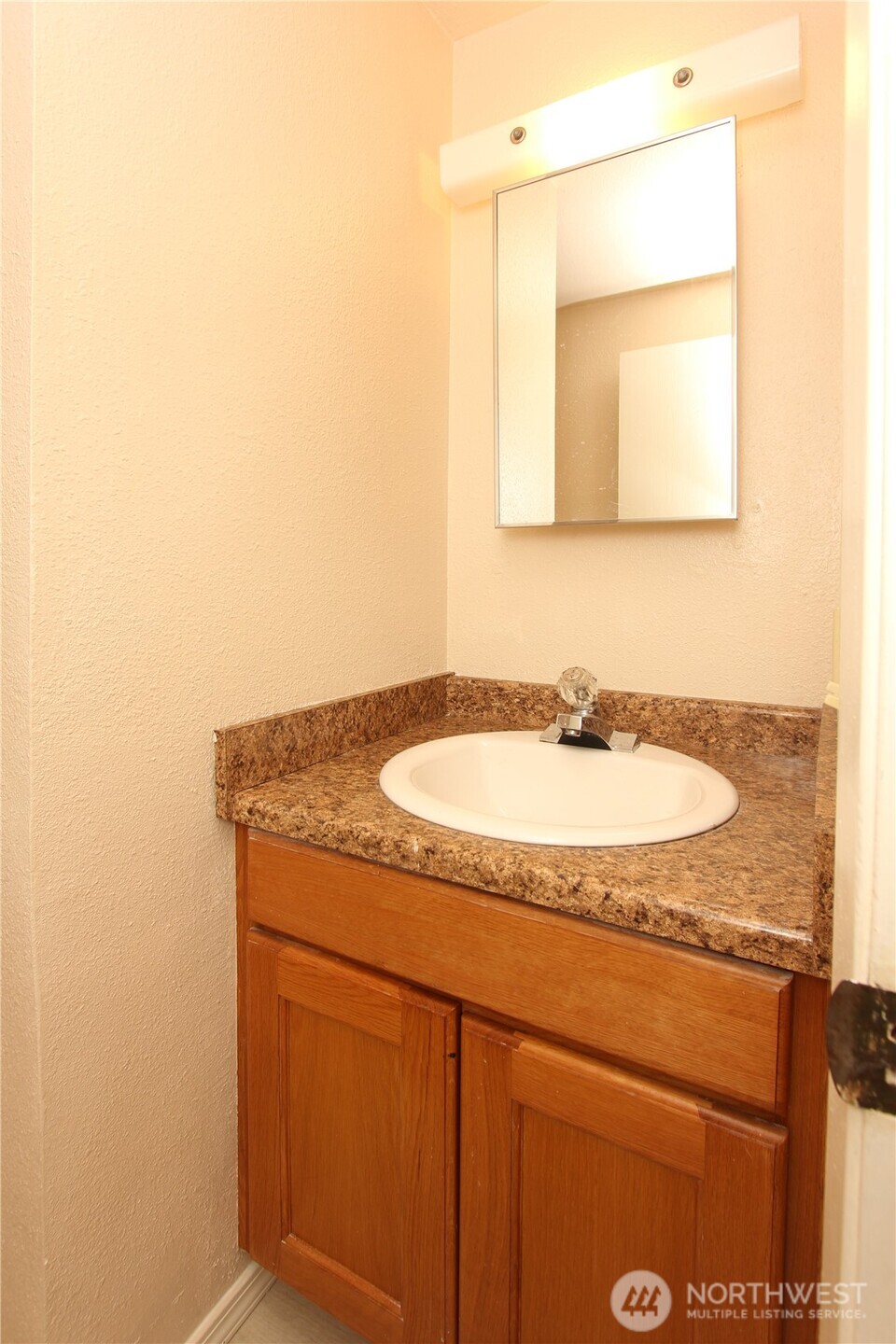 property viewer photo 13