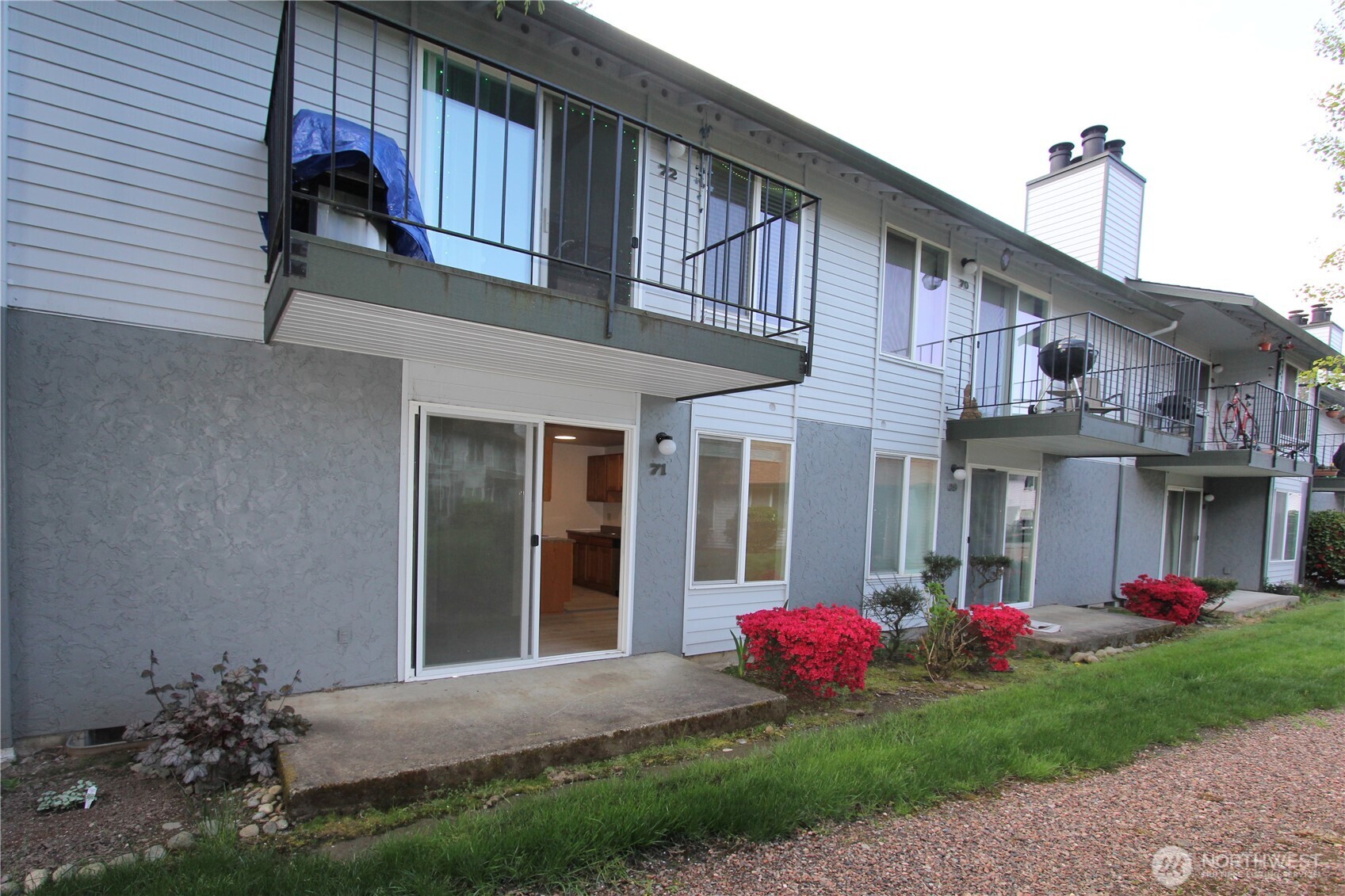 property viewer photo 16