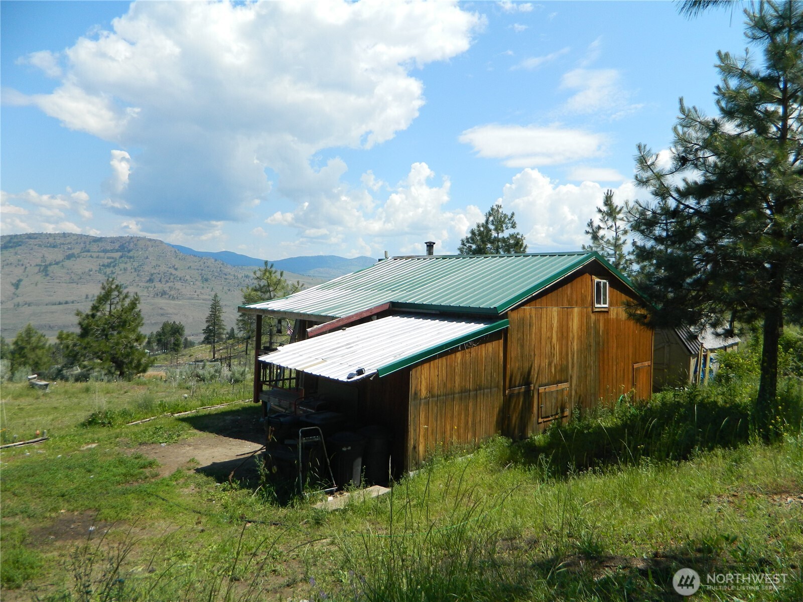 main property photo 5