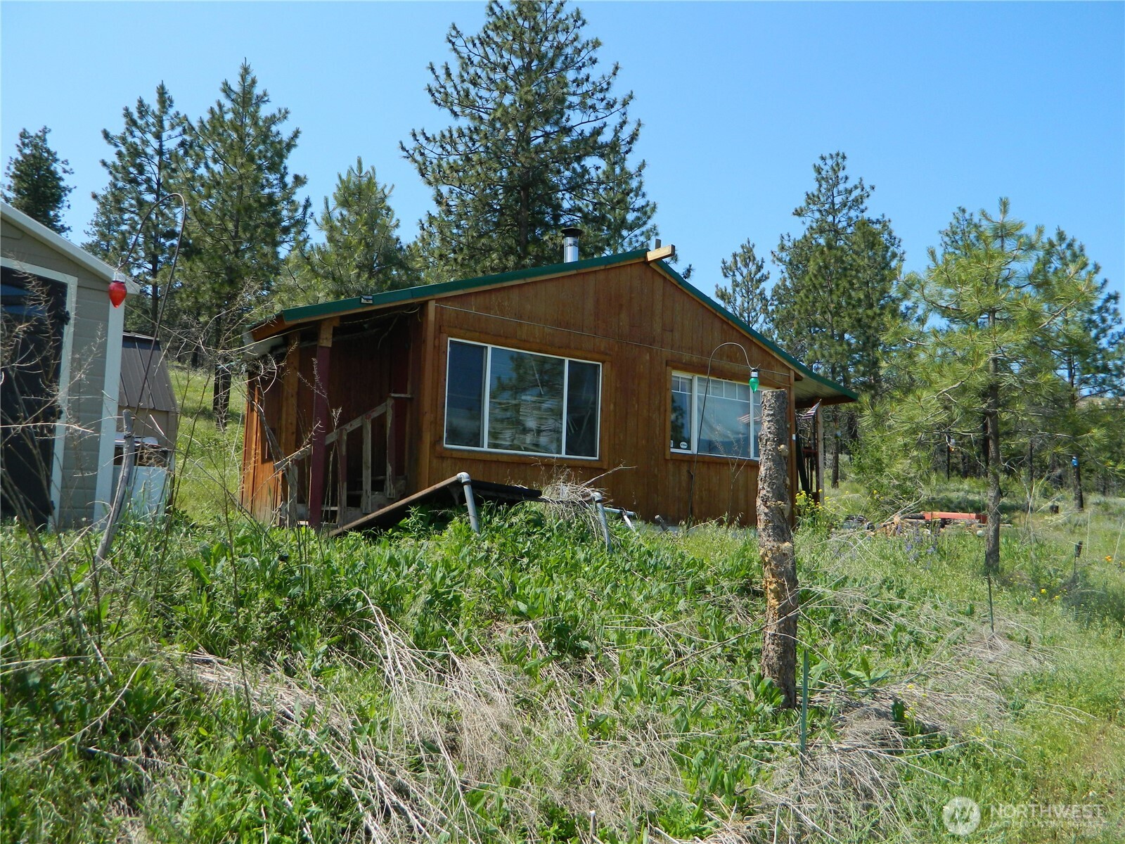 main property photo 8