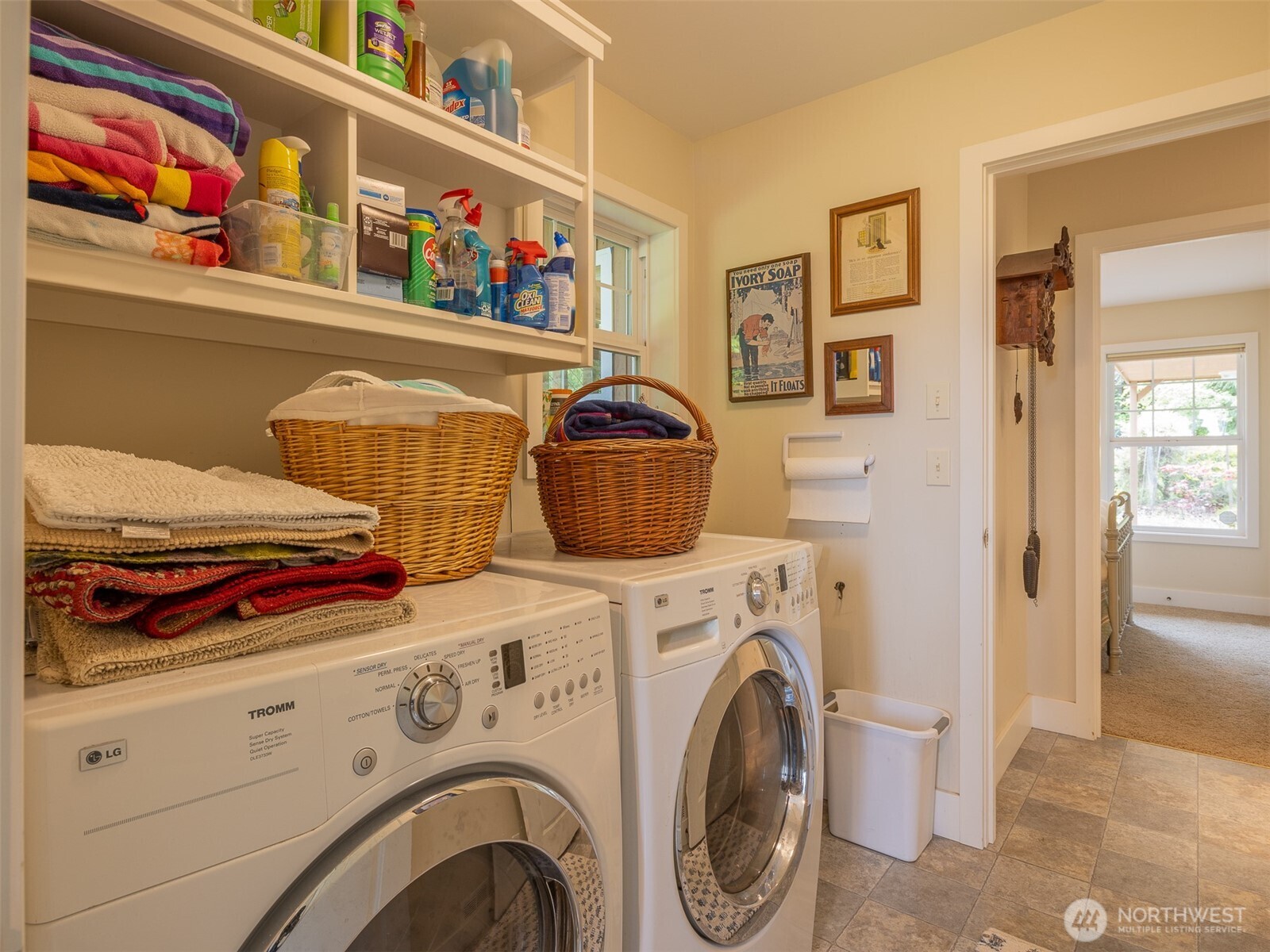 property viewer photo 12