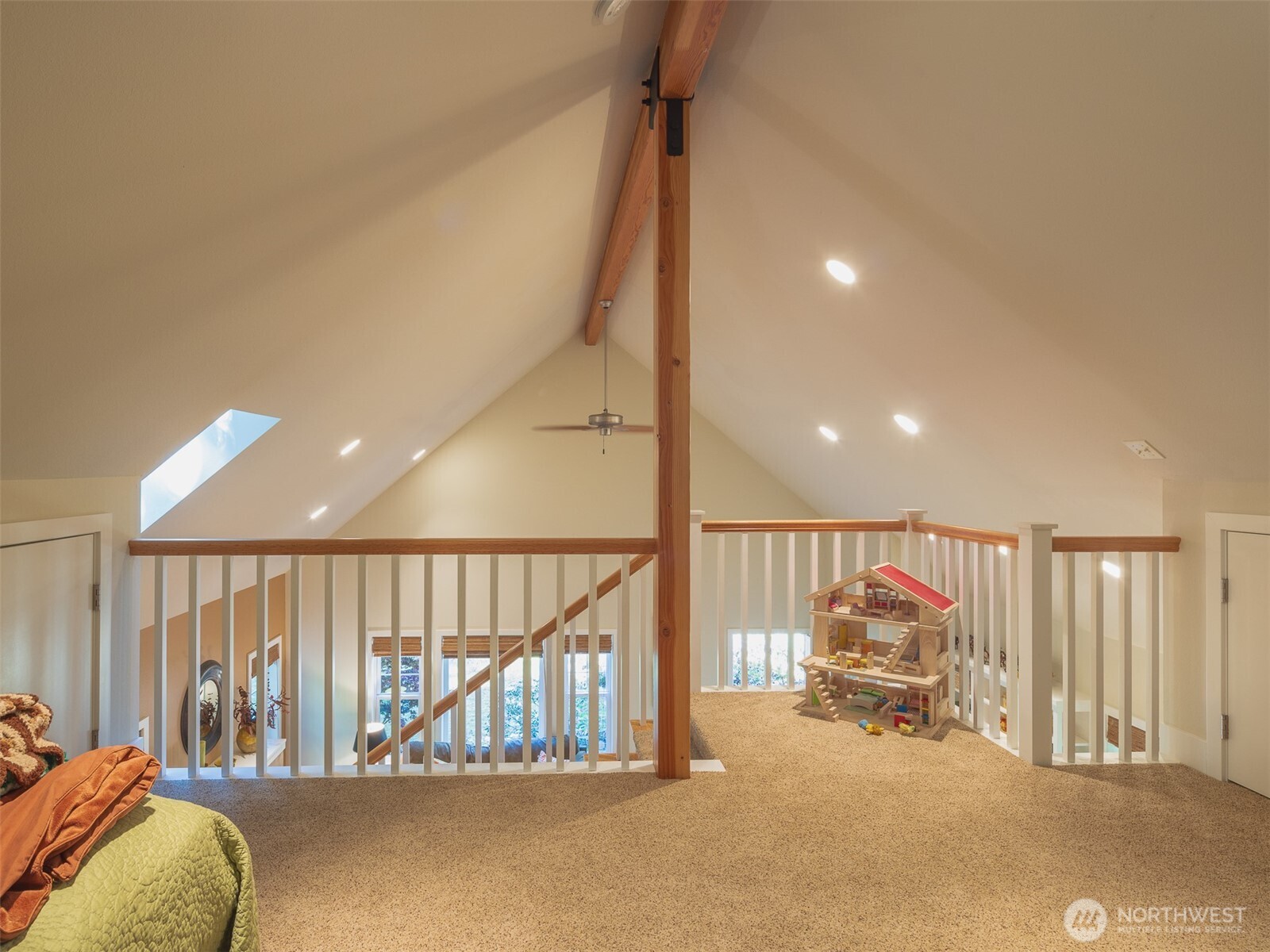 property viewer photo 24