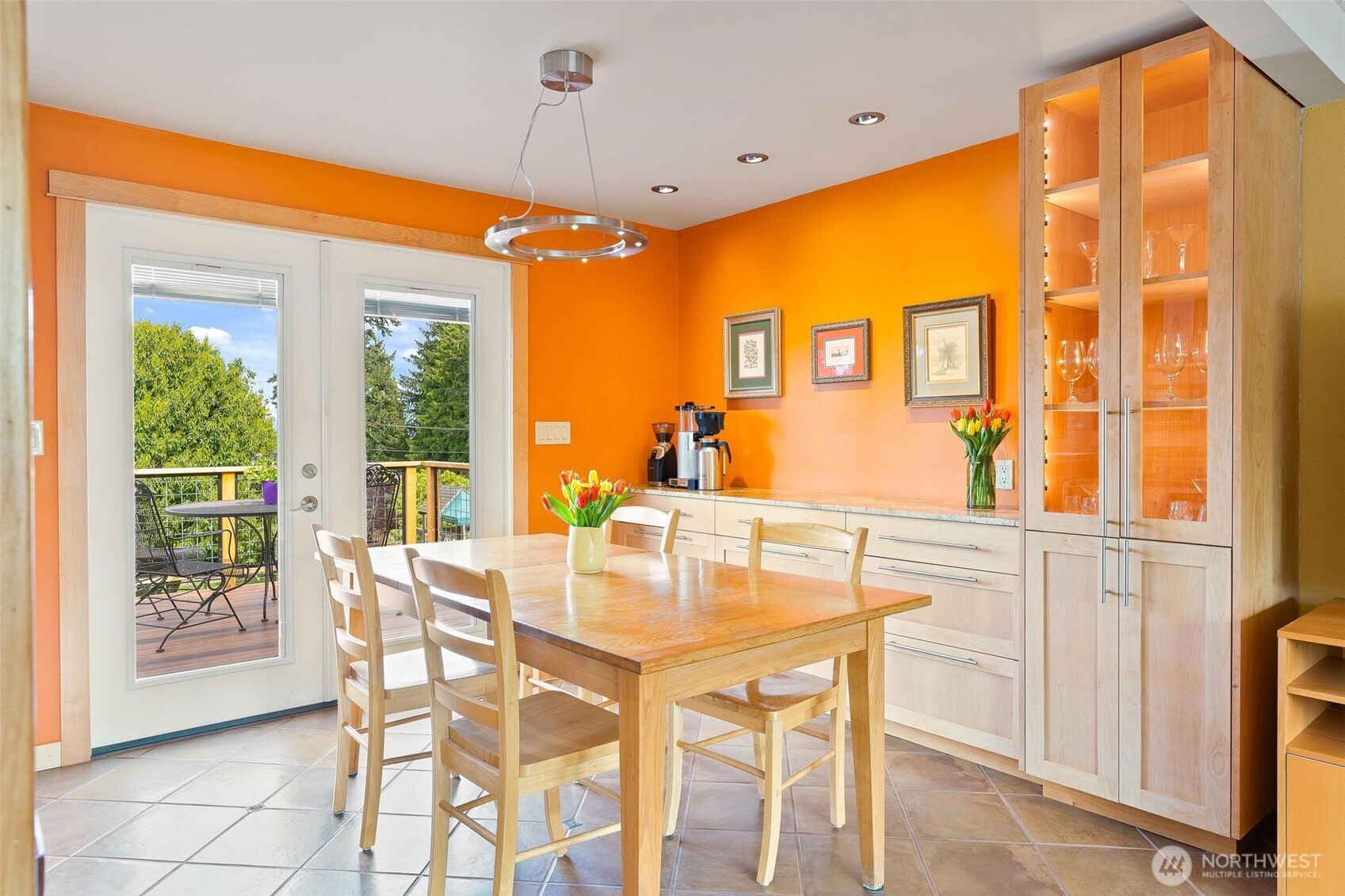 property viewer photo 13
