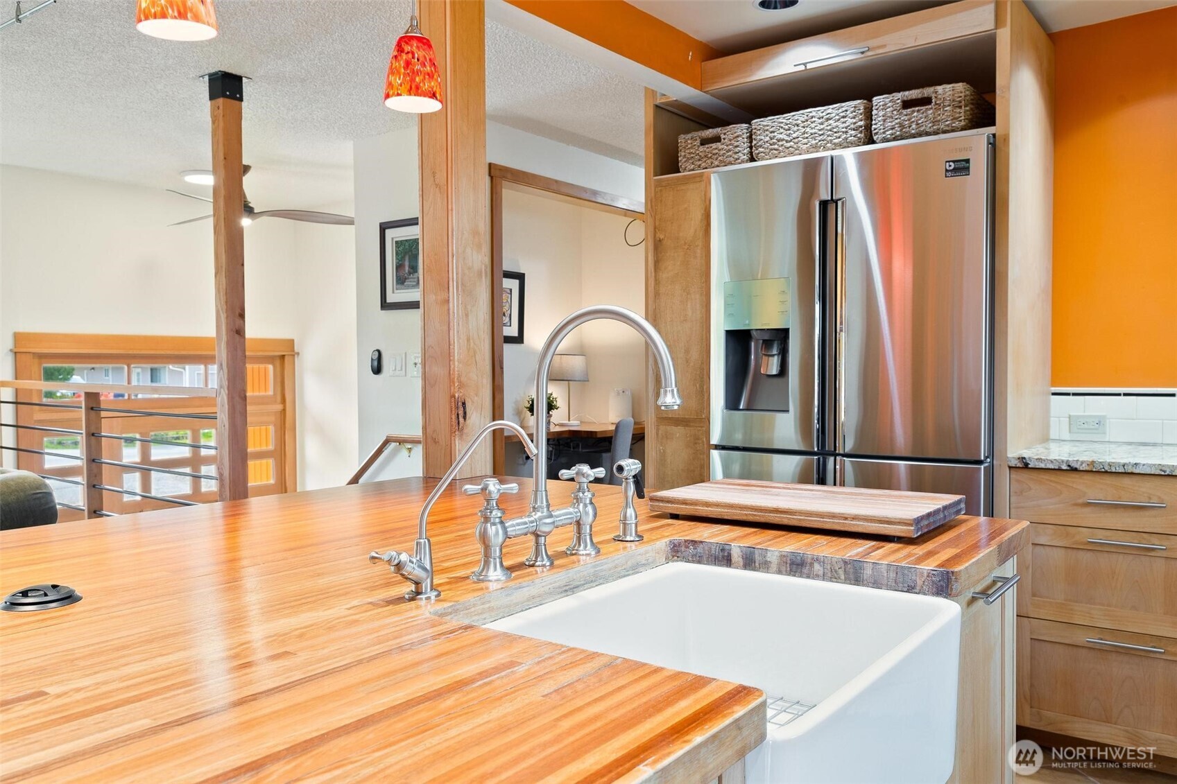 property viewer photo 15