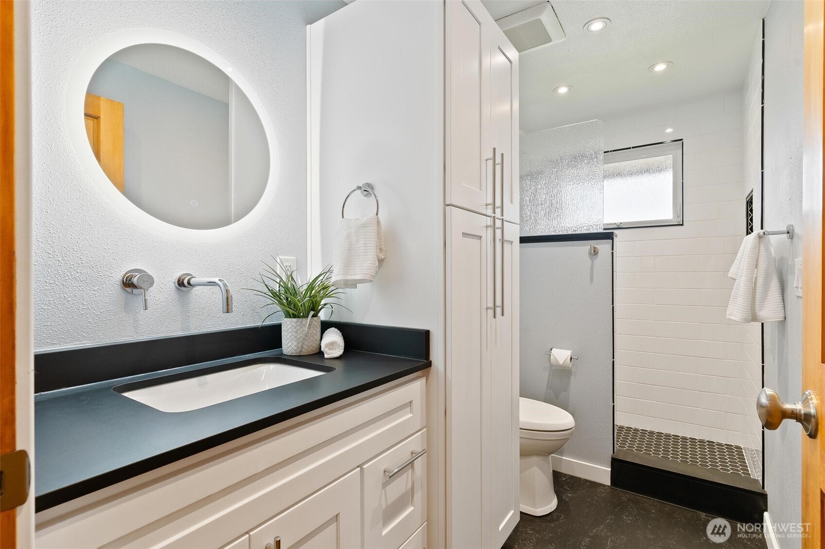 property viewer photo 21