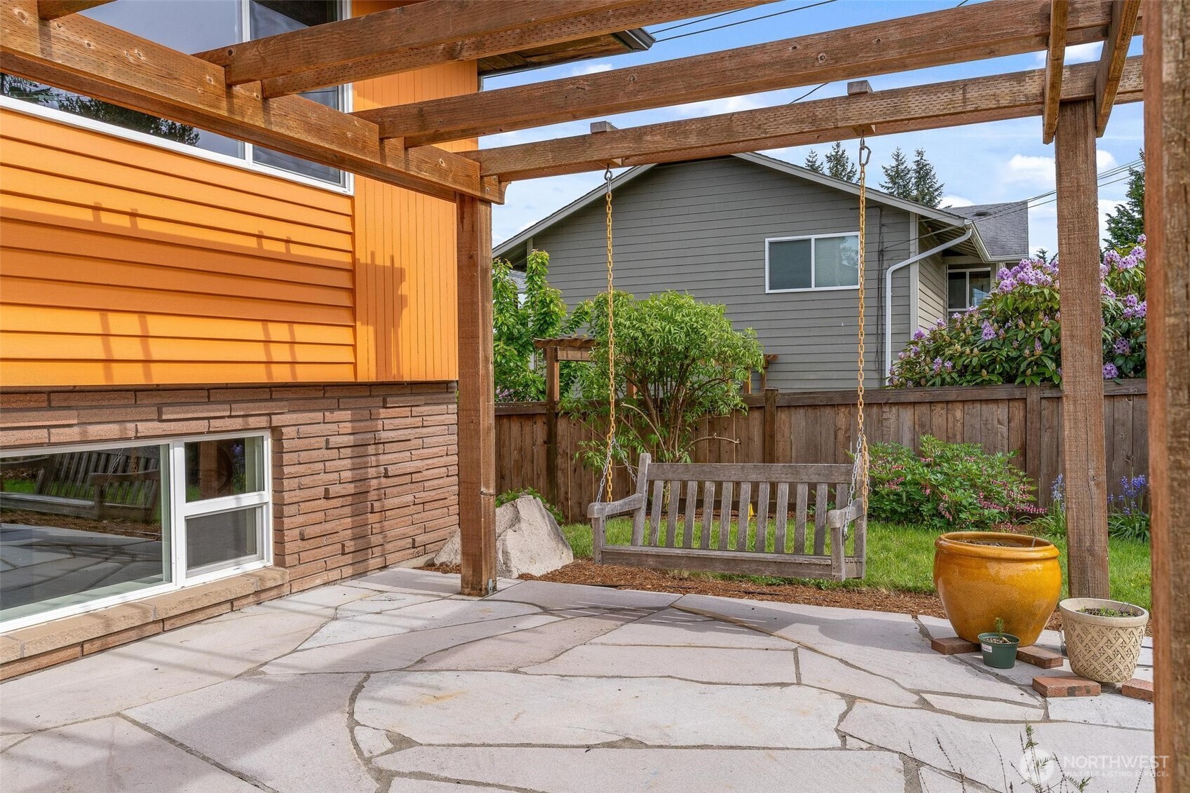 property viewer photo 9