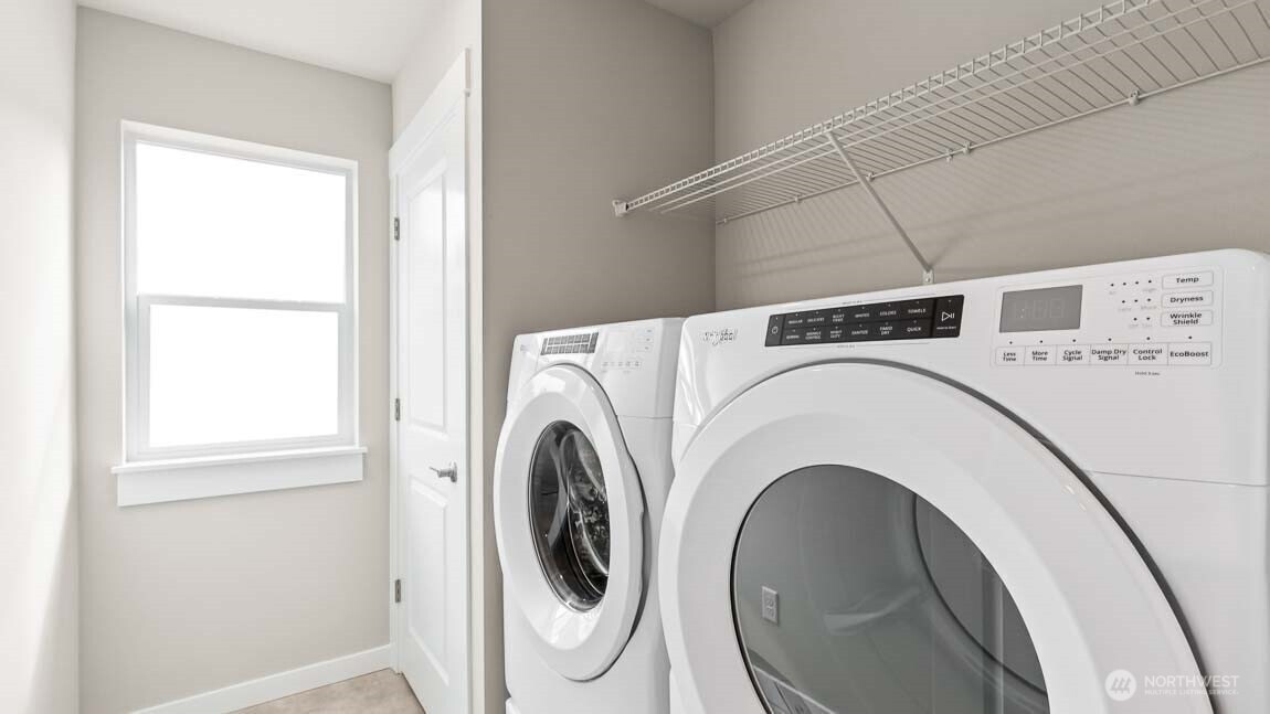 property viewer photo 15