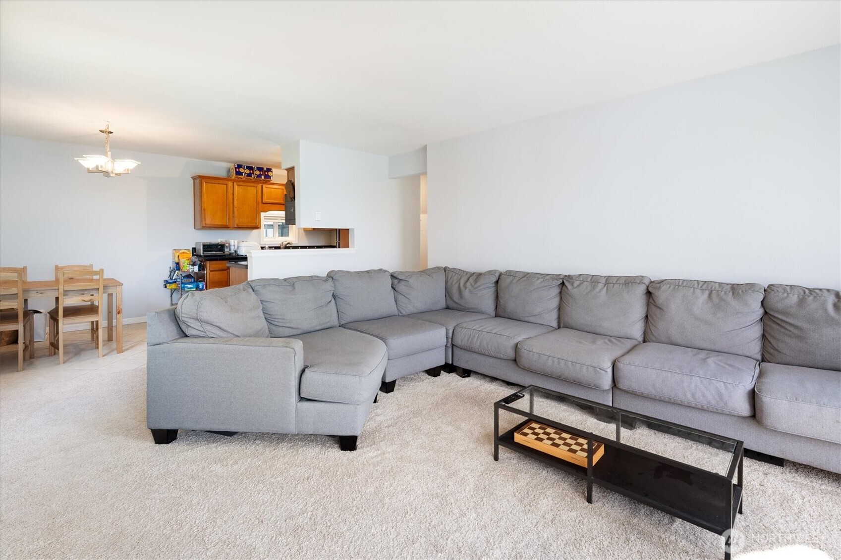 property viewer photo 3