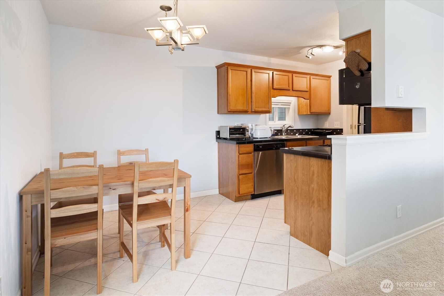 property viewer photo 8