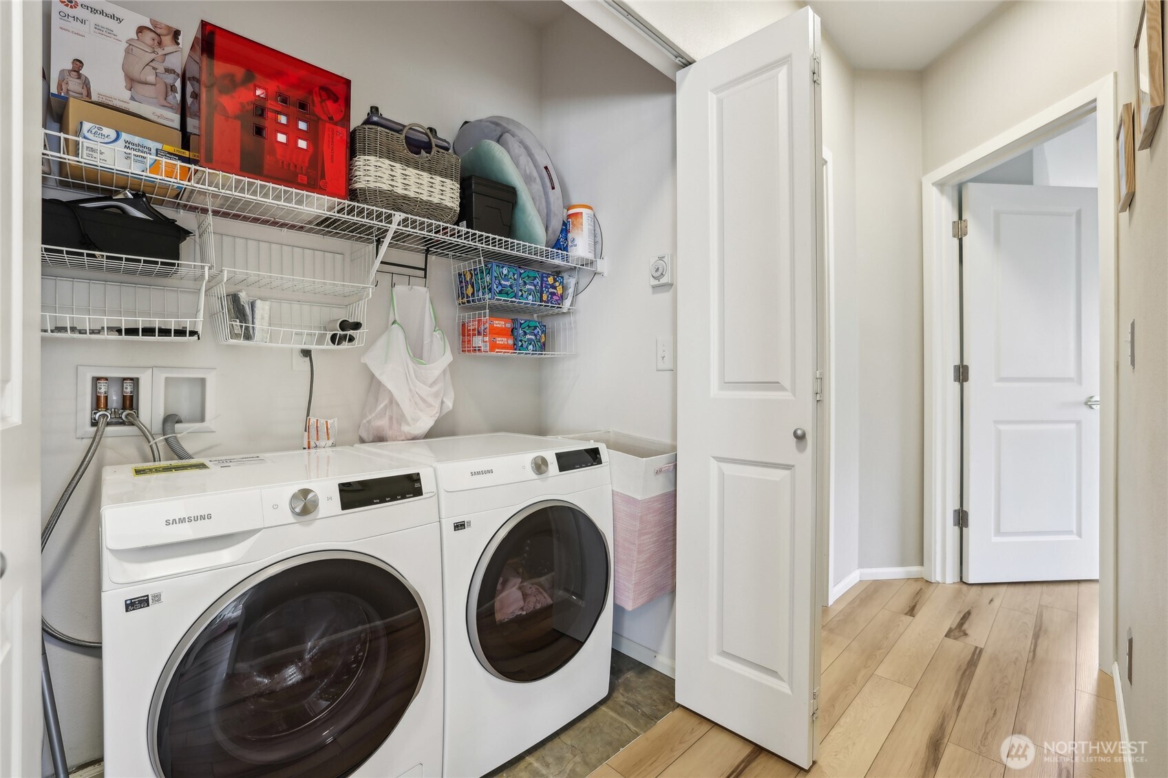 property viewer photo 11