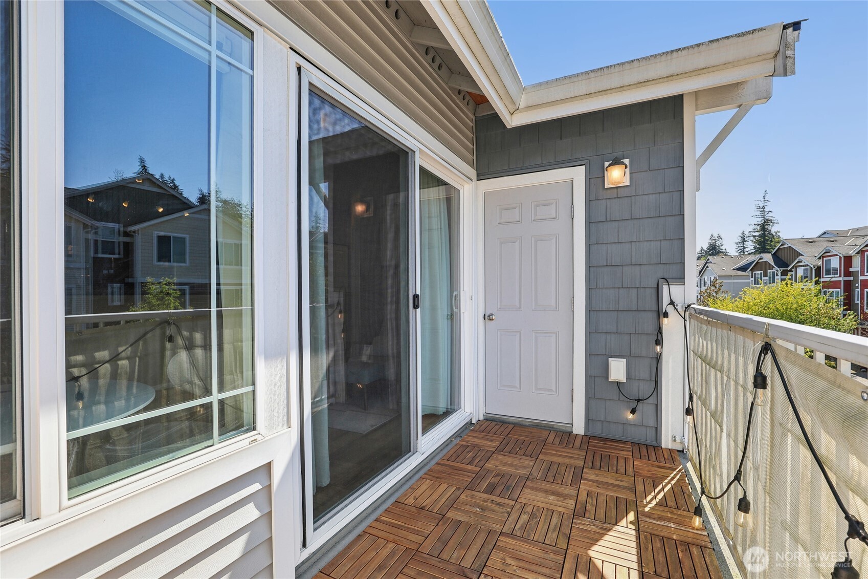 property viewer photo 18