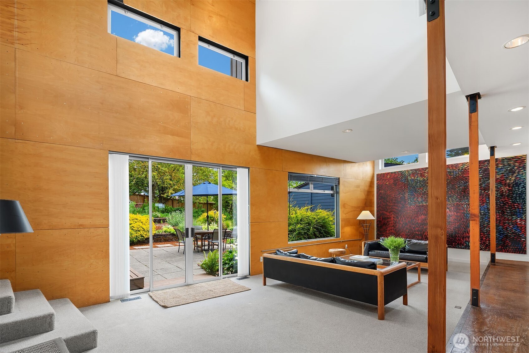 property viewer photo 2